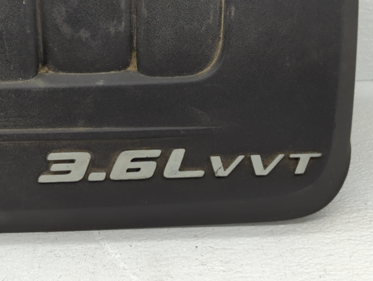 2013 Dodge Grand Caravan Engine Cover - Oemusedautoparts1.com