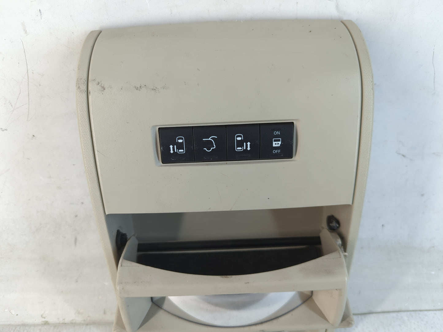 2013 Dodge Grand Caravan Overhead Roof Console Interior Dome Light - Oemusedautoparts1.com