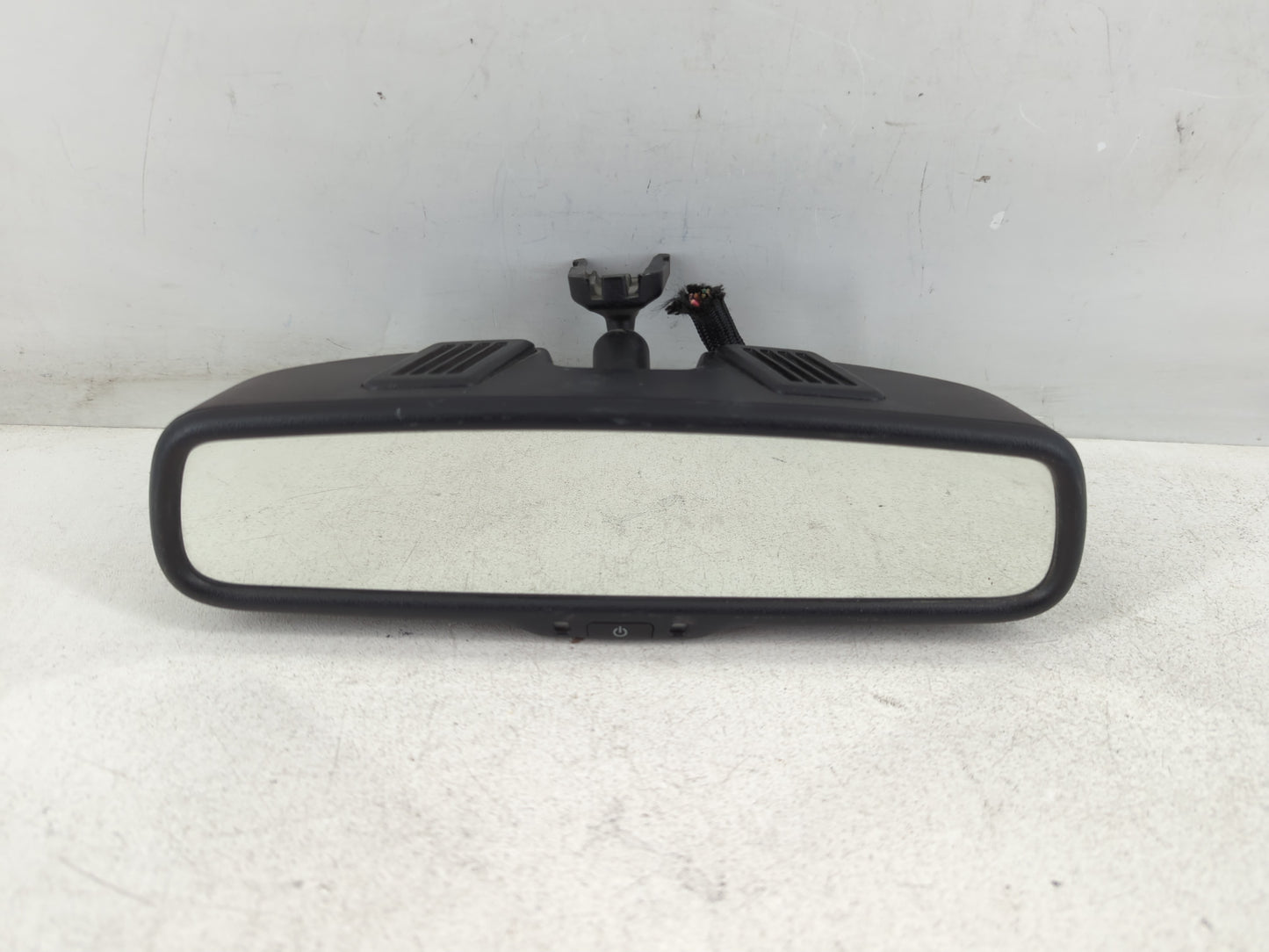 2010-2018 Dodge Grand Caravan Interior Rear View Mirror Replacement OEM P/N:E11026130 Fits OEM Used Auto Parts - Oemusedauto