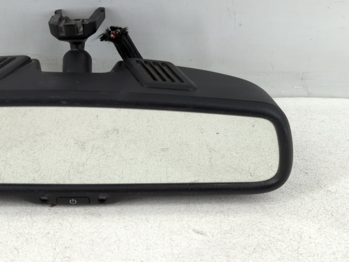 2010-2018 Dodge Grand Caravan Interior Rear View Mirror Replacement OEM P/N:E11026130 Fits OEM Used Auto Parts - Oemusedauto