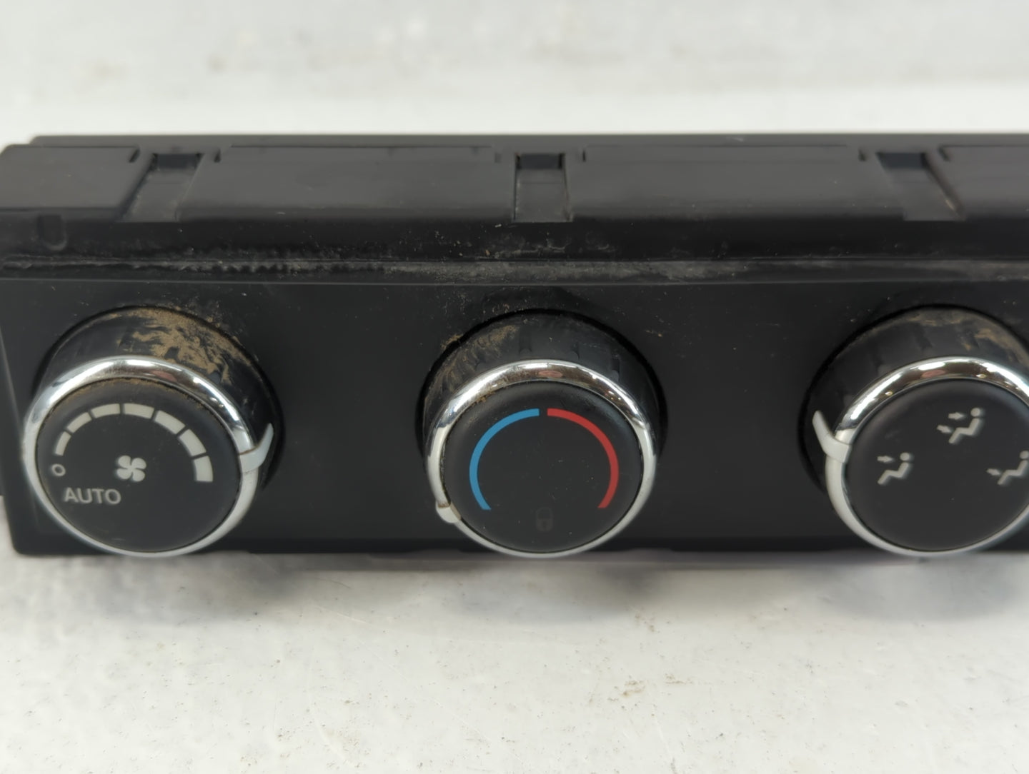 2011-2020 Dodge Journey Climate Control Module Temperature AC/Heater Replacement P/N:55111313AC Fits OEM Used Auto Parts - O