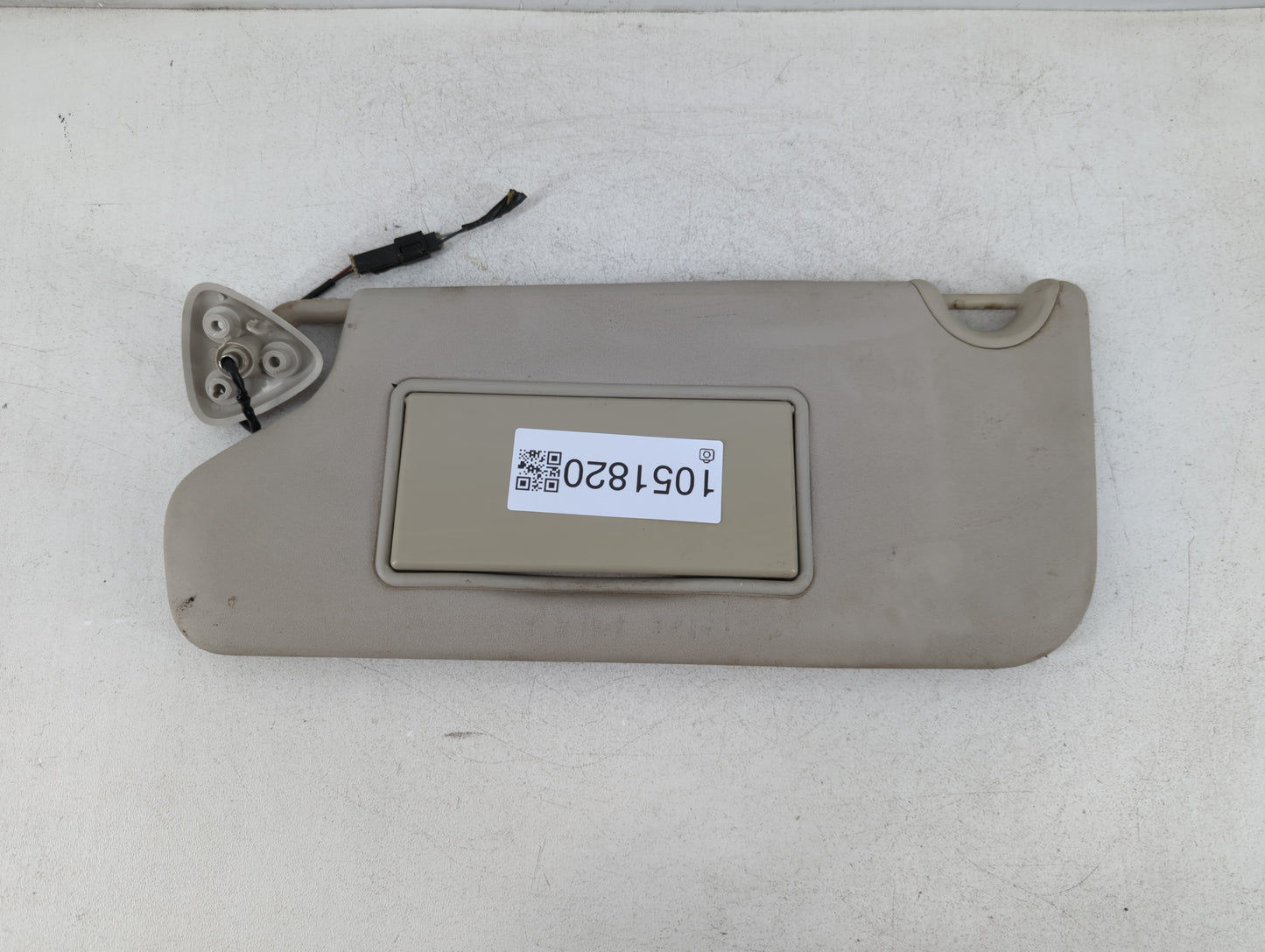 2013 Dodge Journey Sun Visor Shade Replacement Driver Left Mirror Fits OEM Used Auto Parts - Oemusedautoparts1.com