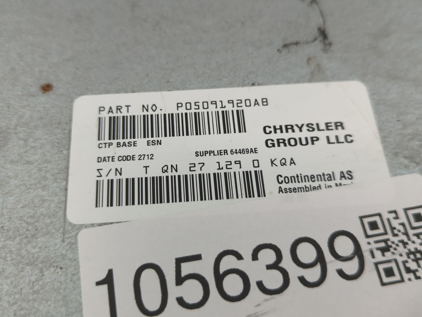 2018-2020 Dodge Journey Radio AM FM Cd Player Receiver Replacement P/N:P05091920AB Fits Fits 2018 2019 2020 OEM Used Auto Pa