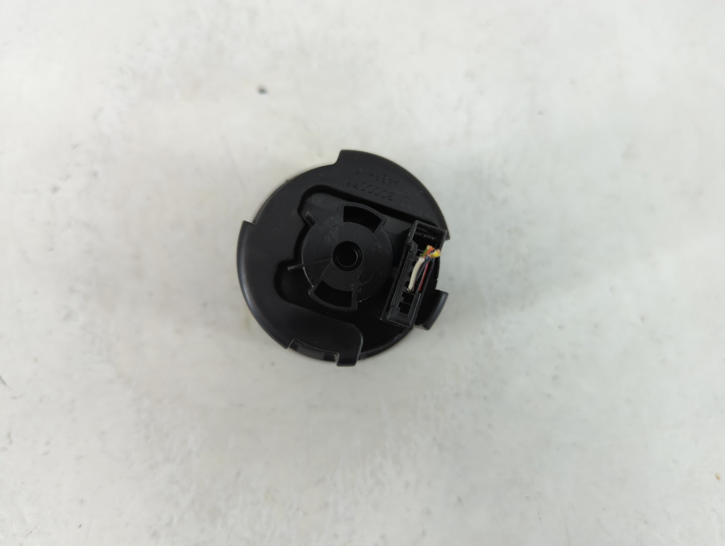 2013 Dodge Journey Headlight Head Light Switch Lamp Control 10014023 - Oemusedautoparts1.com