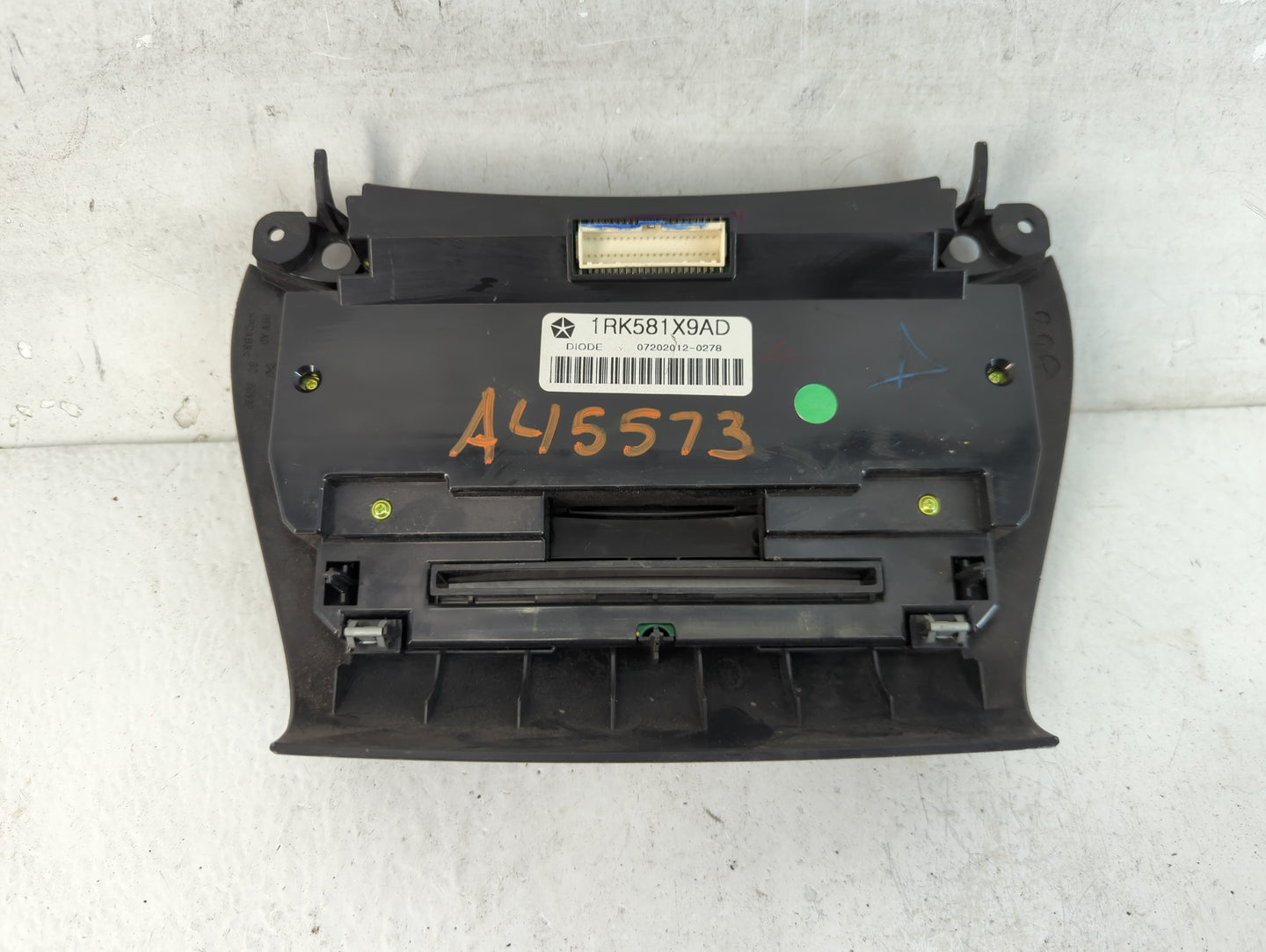 2011-2017 Dodge Journey Climate Control Module Temperature AC/Heater Replacement P/N:1RK581X9AD Fits OEM Used Auto Parts - O