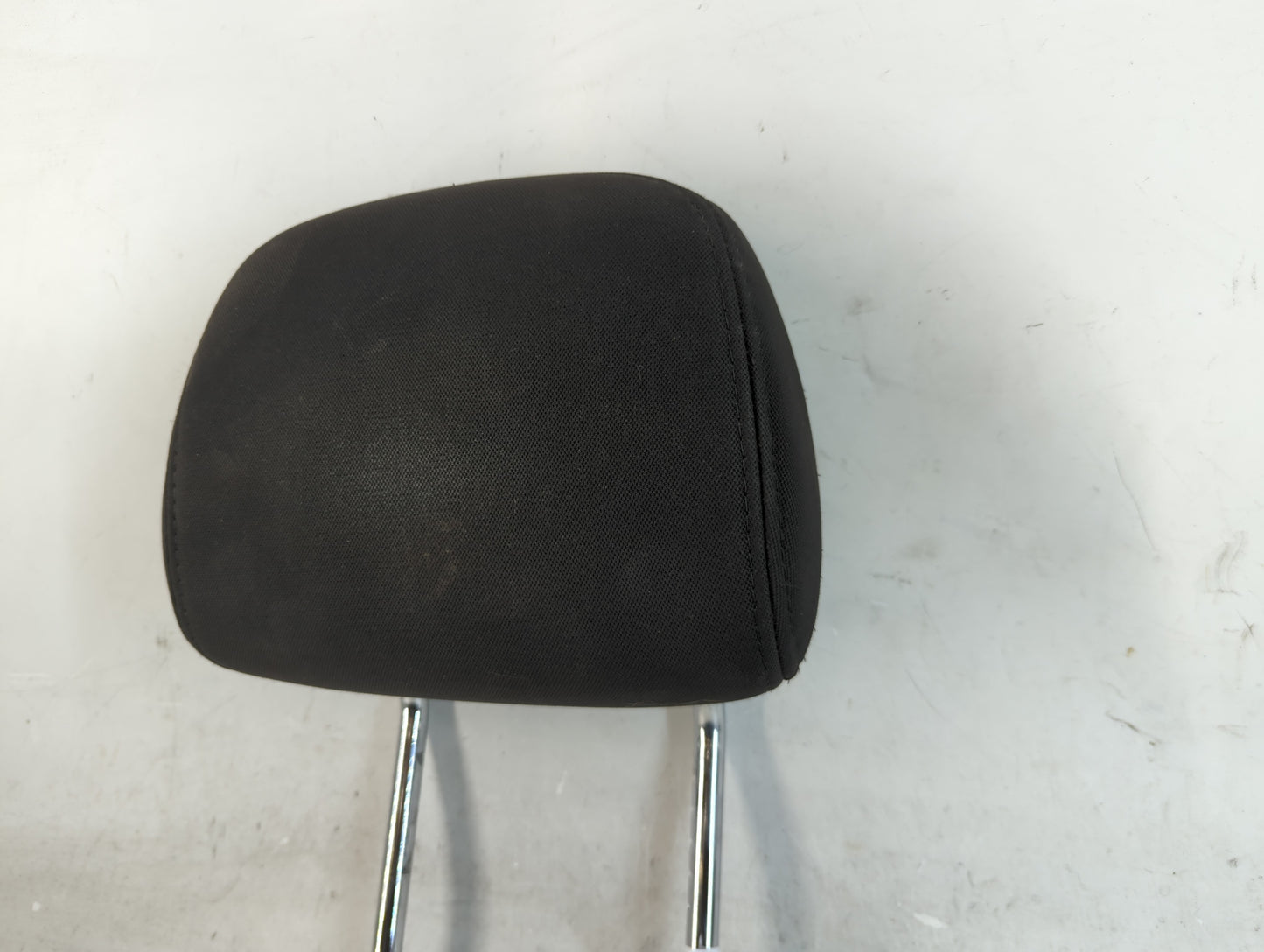 2011-2017 Dodge Journey Headrest Head Rest Front Driver Passenger Seat Fits Fits 2011 2012 2013 2014 2015 2016 2017 OEM Used
