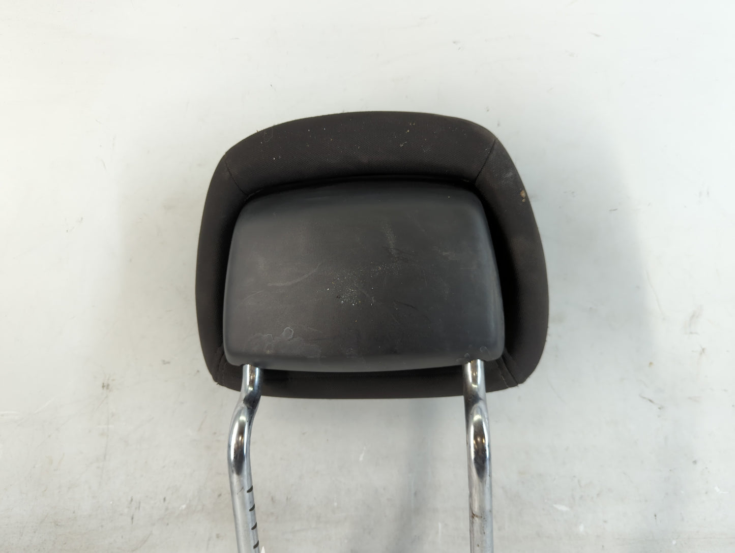 2011-2017 Dodge Journey Headrest Head Rest Front Driver Passenger Seat Fits Fits 2011 2012 2013 2014 2015 2016 2017 OEM Used