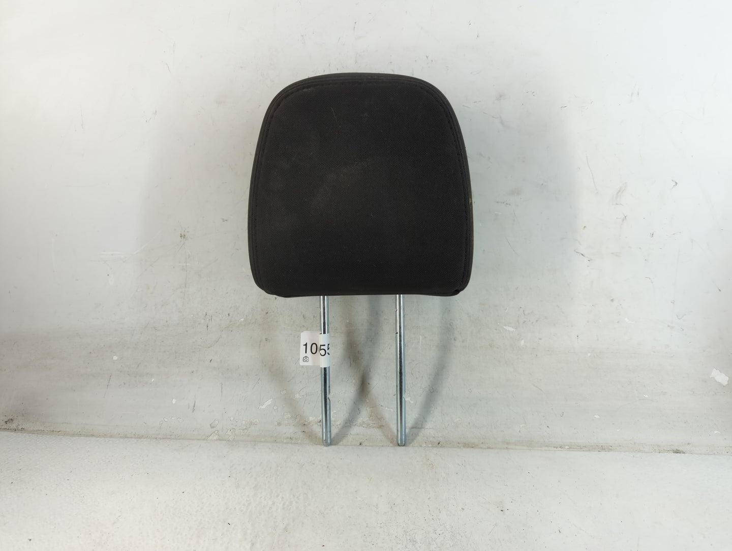 2011-2017 Dodge Journey Headrest Head Rest Rear Center Seat Fits Fits 2011 2012 2013 2014 2015 2016 2017 OEM Used Auto Parts