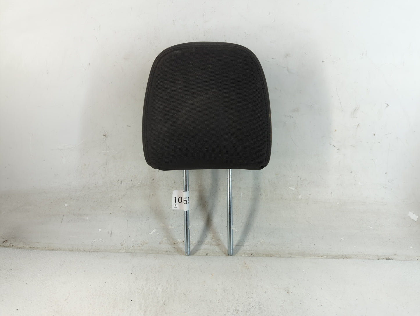 2011-2017 Dodge Journey Headrest Head Rest Rear Center Seat Fits Fits 2011 2012 2013 2014 2015 2016 2017 OEM Used Auto Parts