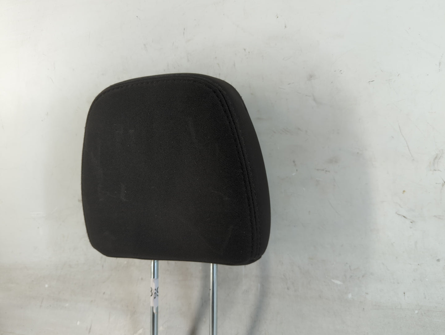 2013 Dodge Journey Headrest Head Rest Rear Center Seat Fits OEM Used Auto Parts - Oemusedautoparts1.com