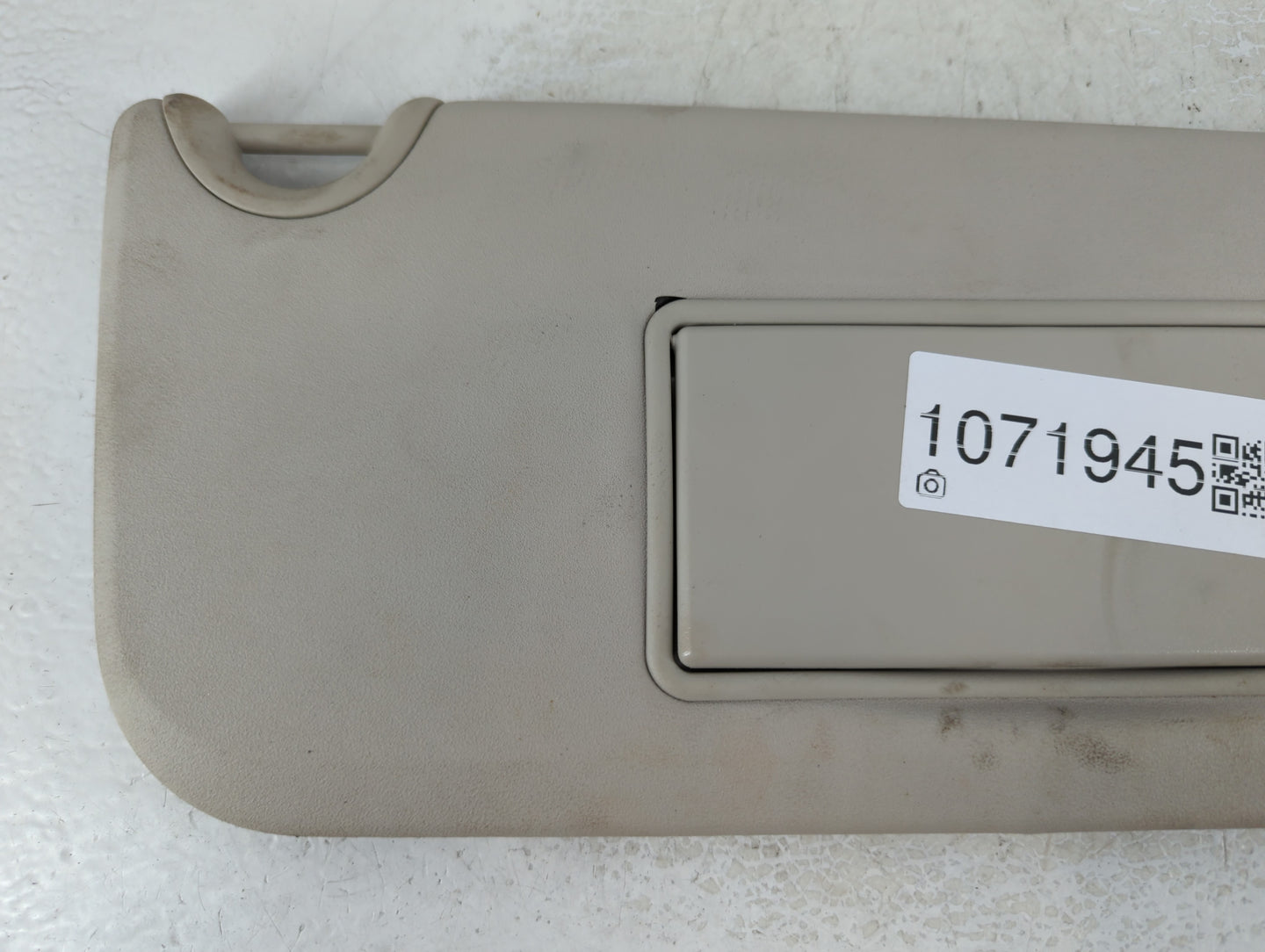 2011-2020 Dodge Journey Sun Visor Shade Replacement Passenger Right Mirror Fits OEM Used Auto Parts - Oemusedautoparts1.com