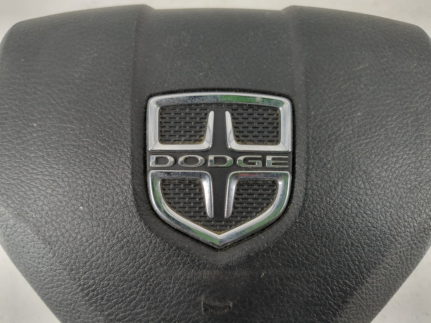 2020-2020 Dodge Journey Air Bag Driver Left Steering Wheel Mounted - Oemusedautoparts1.com