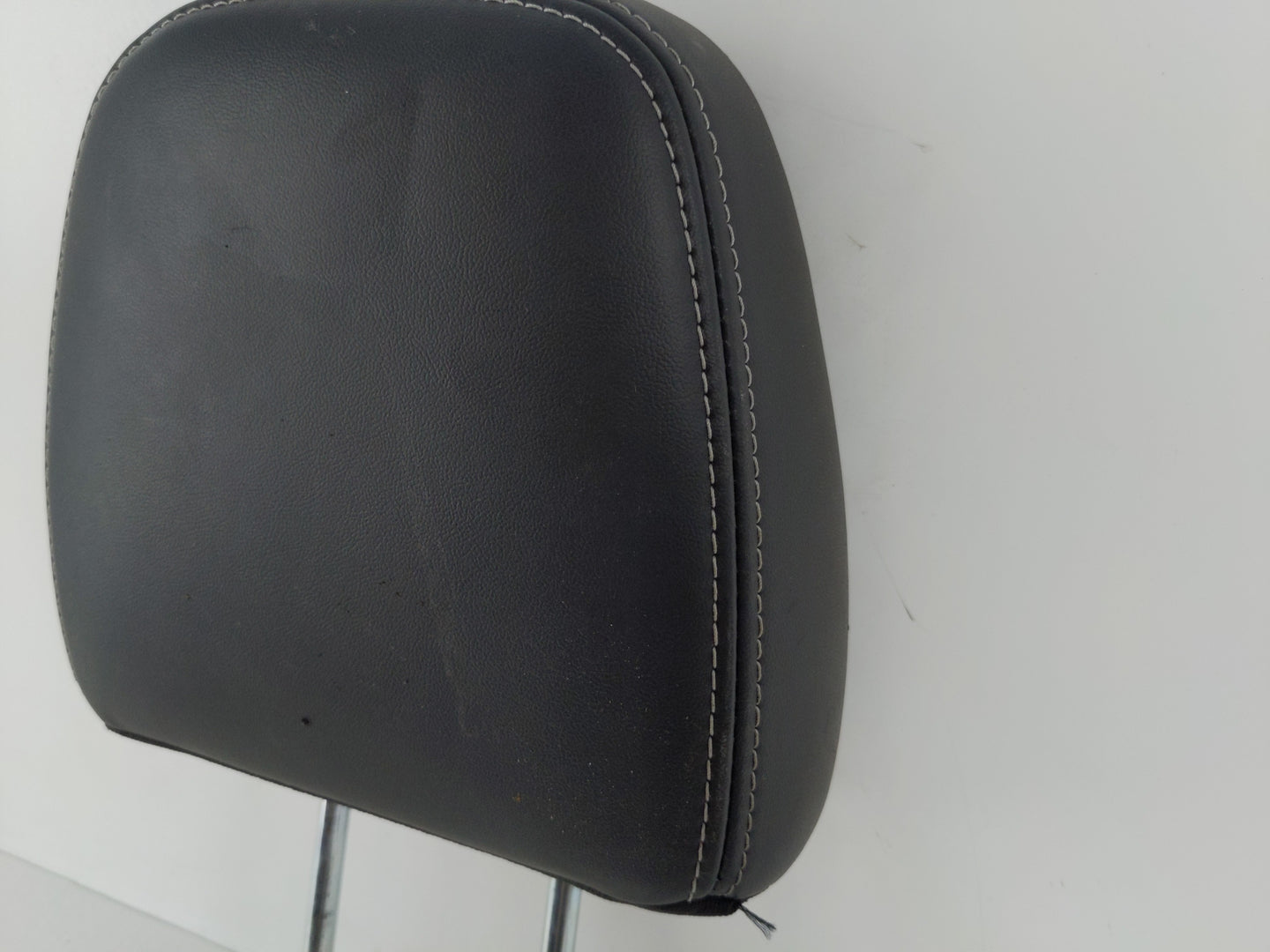 2011-2017 Dodge Journey Headrest Head Rest Rear Seat Fits Fits 2011 2012 2013 2014 2015 2016 2017 OEM Used Auto Parts - Oemu