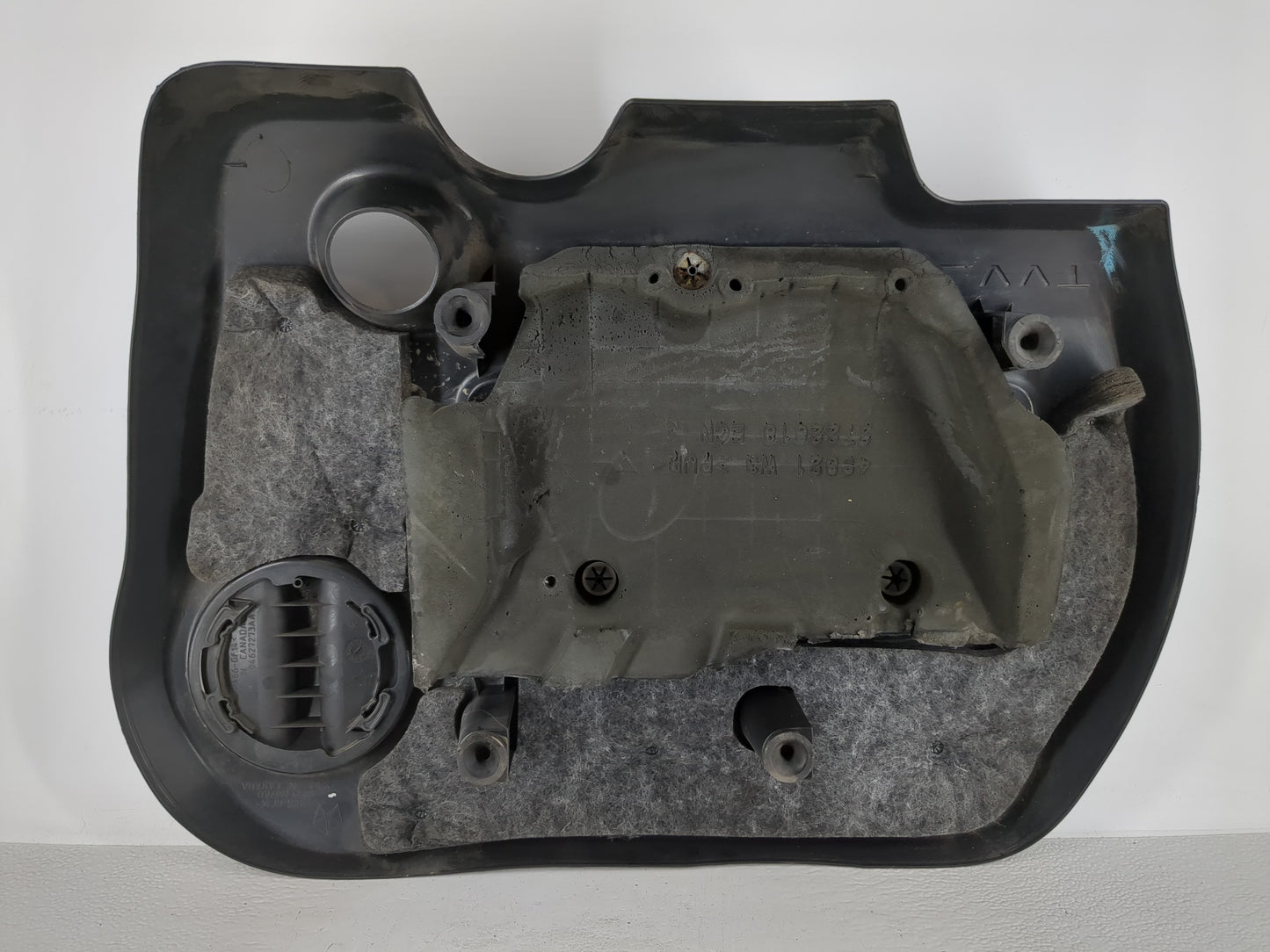 2013 Dodge Journey Engine Cover Black - Oemusedautoparts1.com