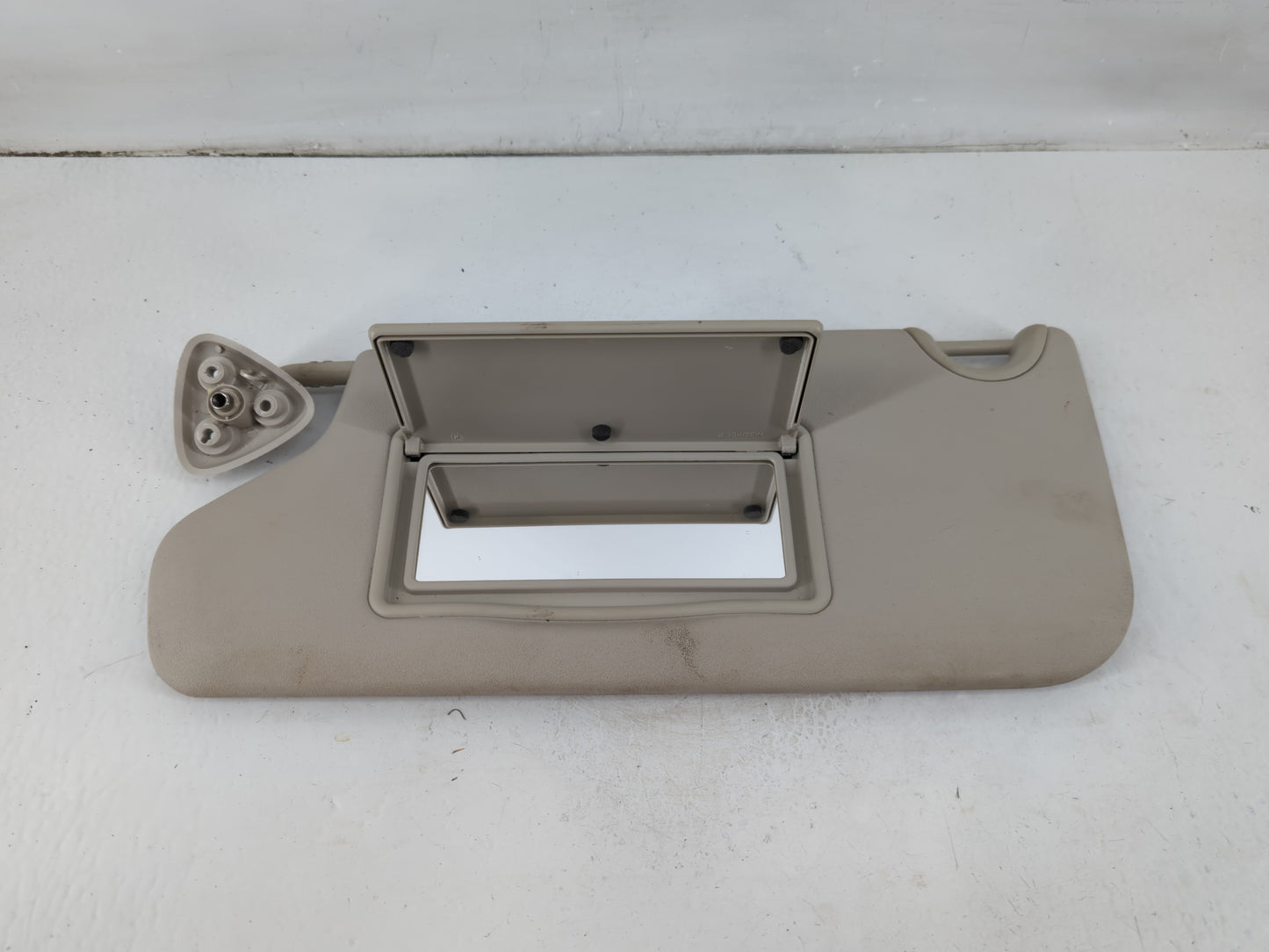2013 Dodge Journey Sun Visor Shade Replacement Driver Left Mirror Fits OEM Used Auto Parts - Oemusedautoparts1.com