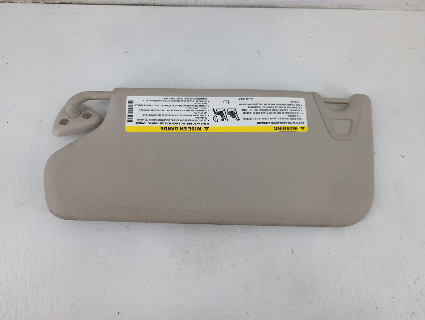 2013 Dodge Journey Sun Visor Shade Replacement Passenger Right Mirror Fits OEM Used Auto Parts - Oemusedautoparts1.com