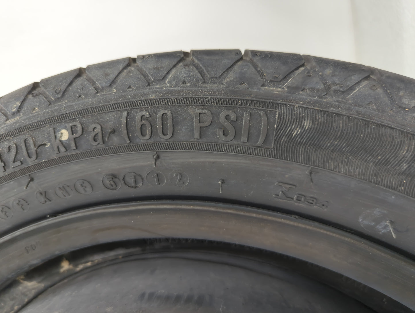 2009-2014 Dodge Journey Spare Donut Tire Wheel Rim Oem - Oemusedautoparts1.com