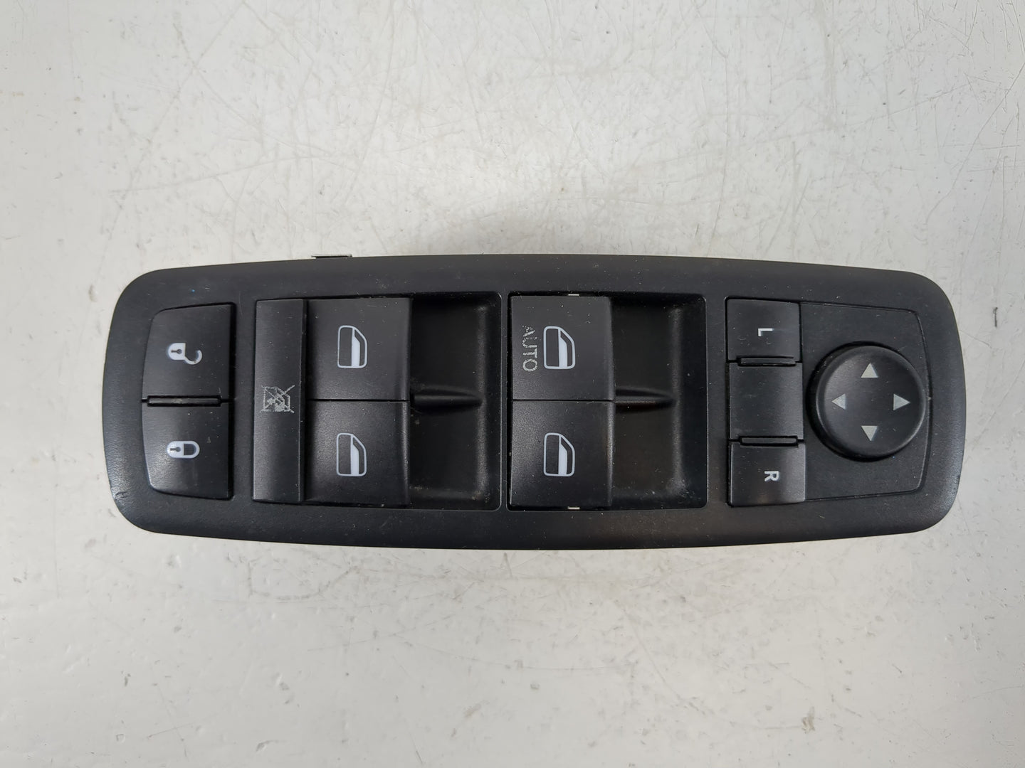 2013 Dodge Journey Master Power Window Switch Replacement Driver Side Left P/N:68084001AB Fits OEM Used Auto Parts - Oemused