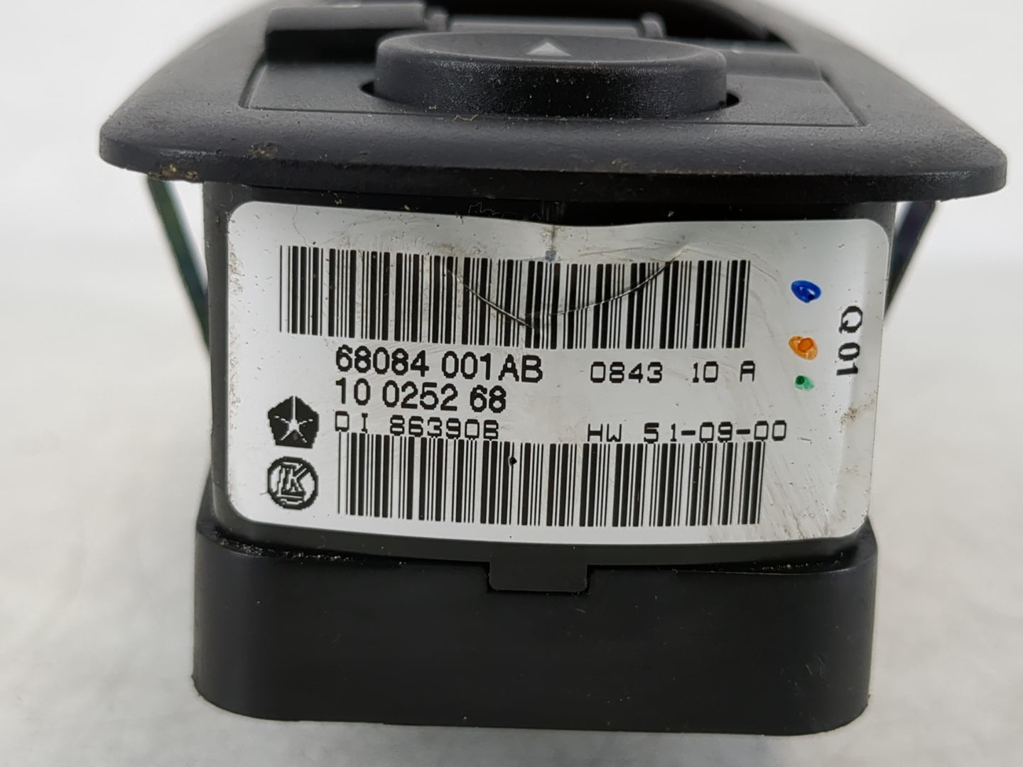 2013 Dodge Journey Master Power Window Switch Replacement Driver Side Left P/N:68084001AB Fits OEM Used Auto Parts - Oemused