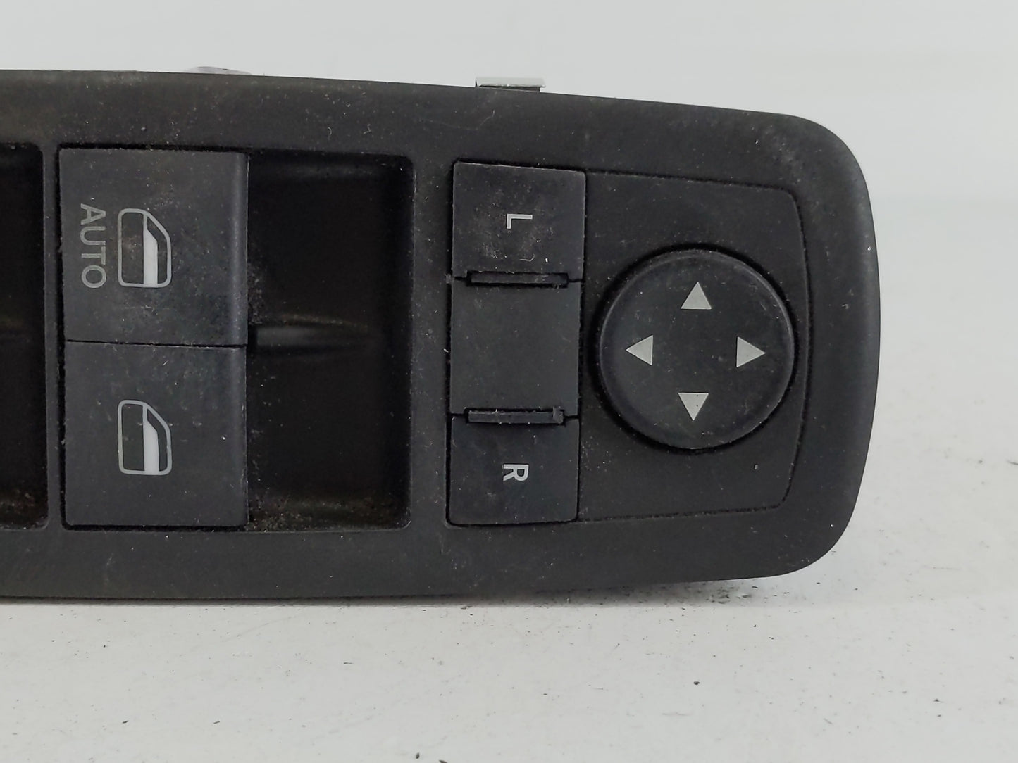 2013 Dodge Journey Master Power Window Switch Replacement Driver Side Left P/N:68084001AD Fits OEM Used Auto Parts - Oemused