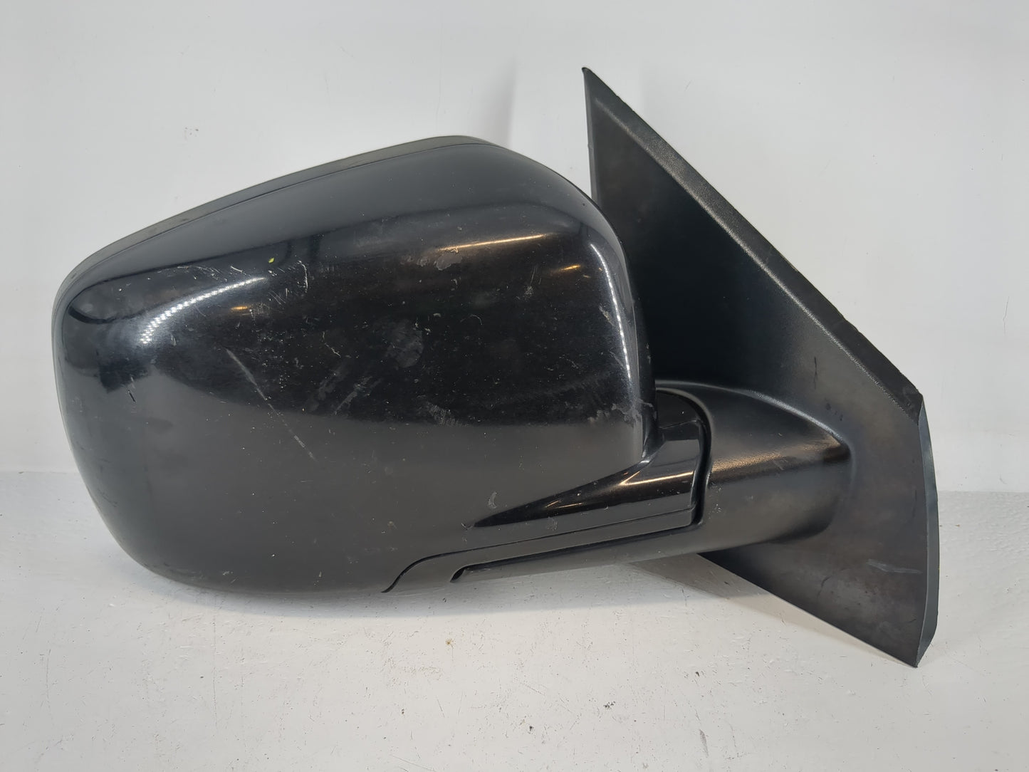 2013 Dodge Journey Passenger Side View Mirror - Right Door Mirror OEM Used - Oemusedautoparts1.com