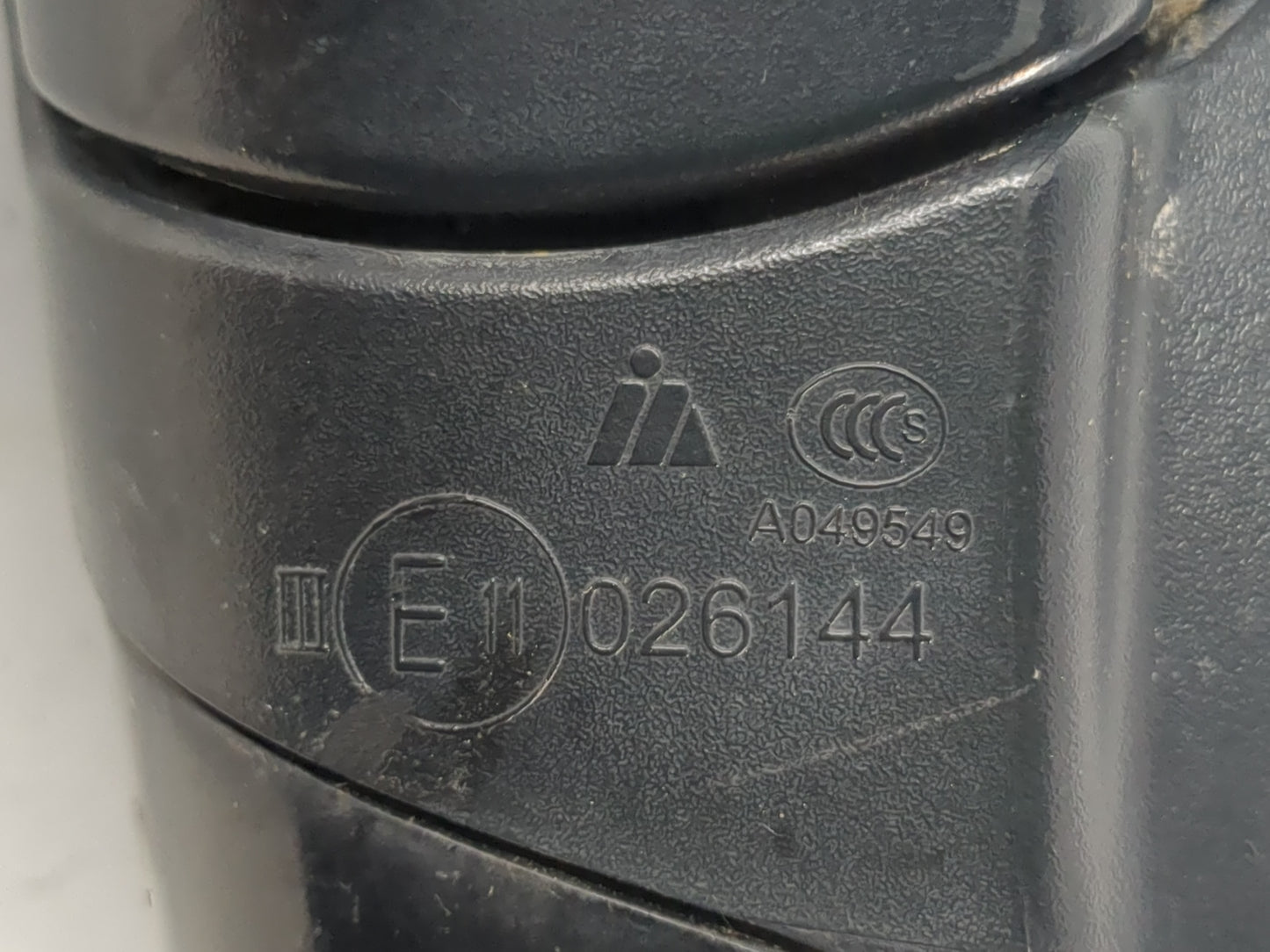 2013 Dodge Journey Passenger Side View Mirror - Right Door Mirror OEM Used - Oemusedautoparts1.com