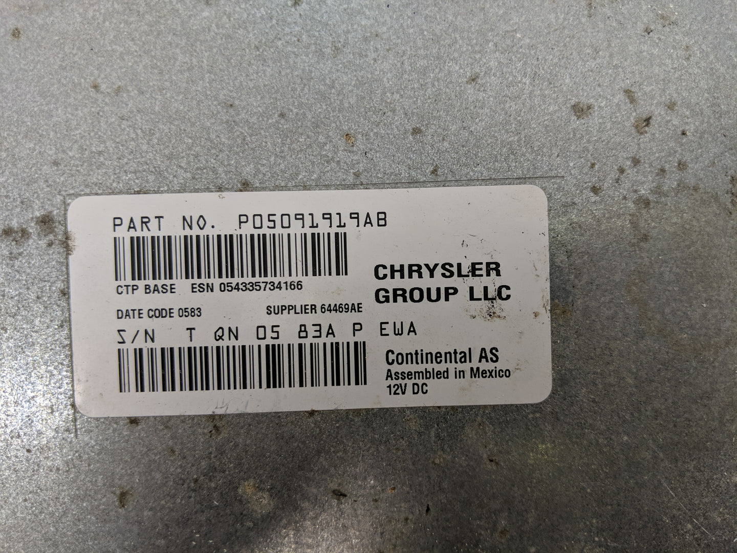 2013 Dodge Journey Radio AM FM Cd Player Receiver Replacement P/N:P05091919AB Fits OEM Used Auto Parts - Oemusedautoparts1.c