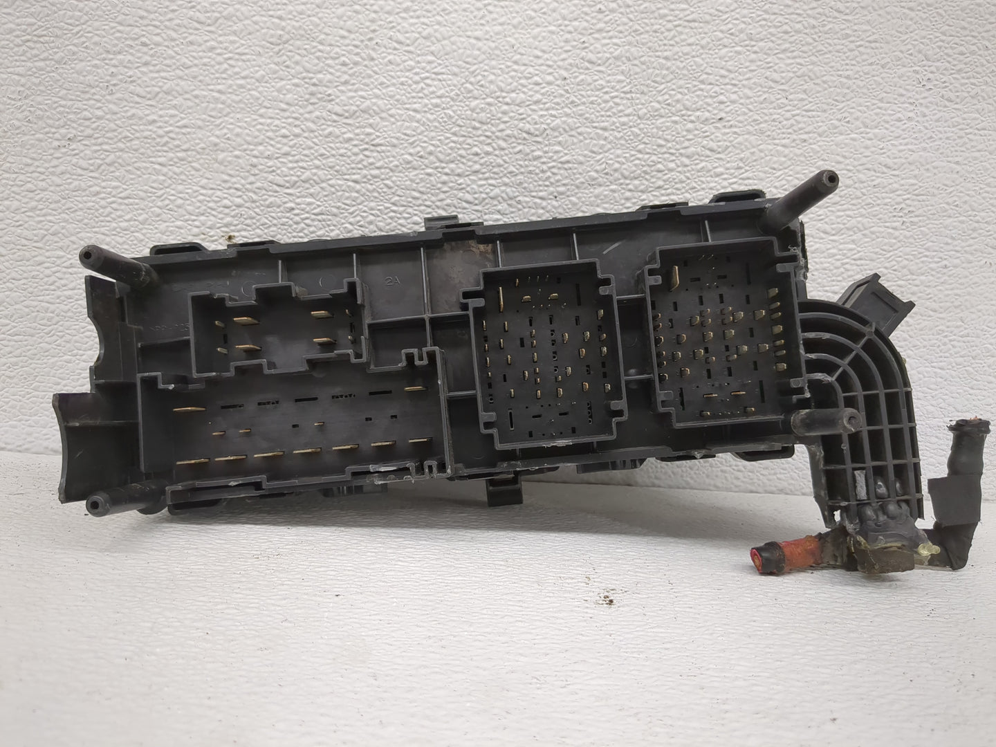 2013 Dodge Journey Fusebox Fuse Box Panel Relay Module P/N:68143317AD 68079356AB Fits OEM Used Auto Parts - Oemusedautoparts