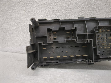 2013 Dodge Journey Fusebox Fuse Box Panel Relay Module P/N:68143317AD 68079356AB Fits OEM Used Auto Parts