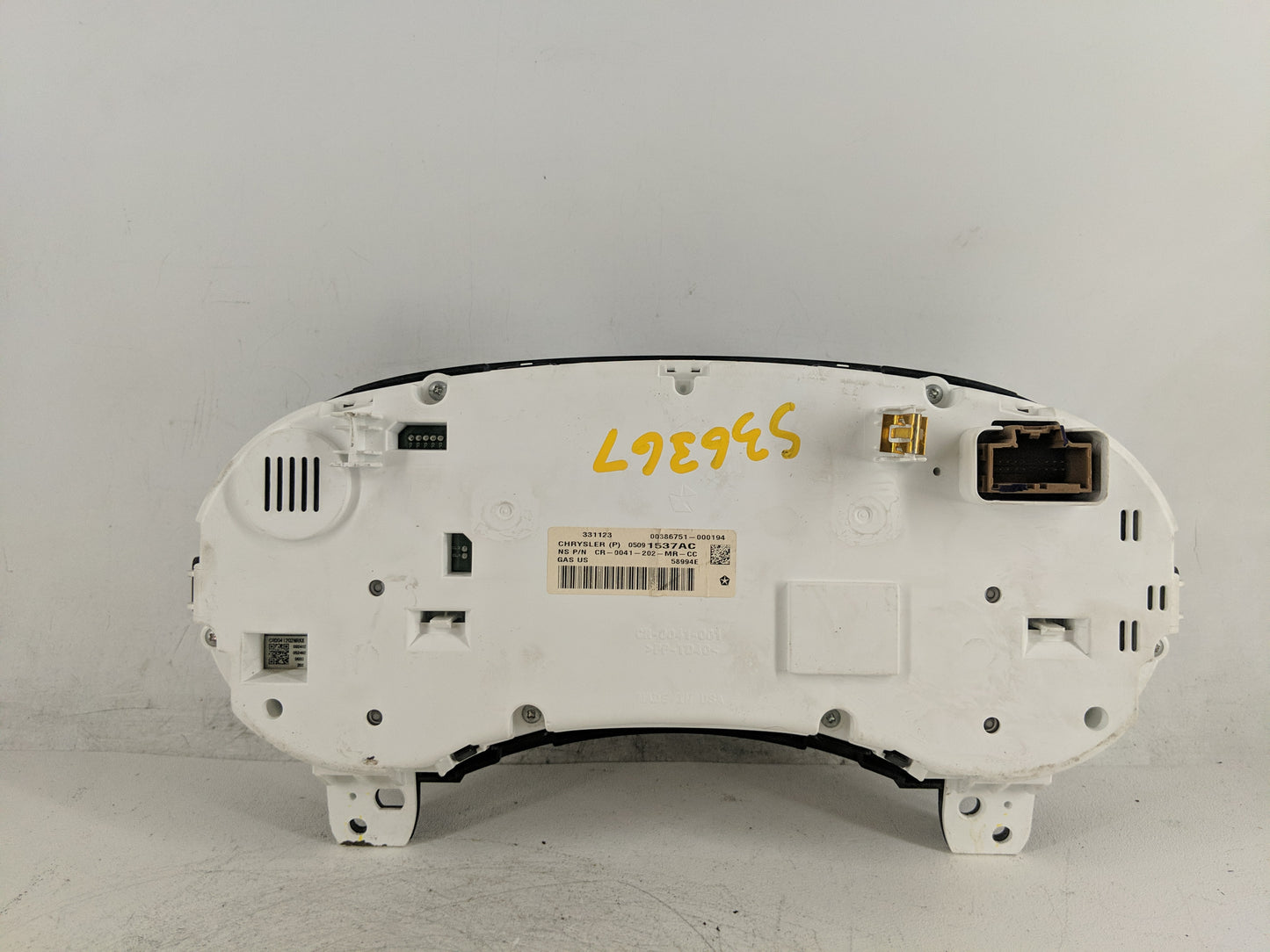 2013 Dodge Journey Instrument Cluster Speedometer Gauges P/N:05091537AC Fits OEM Used Auto Parts - Oemusedautoparts1.com
