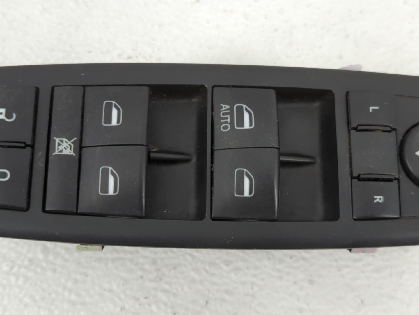 2013 Dodge Journey Master Power Window Switch Replacement Driver Side Left P/N:68084001AB 68084001AD Fits OEM Used Auto Part