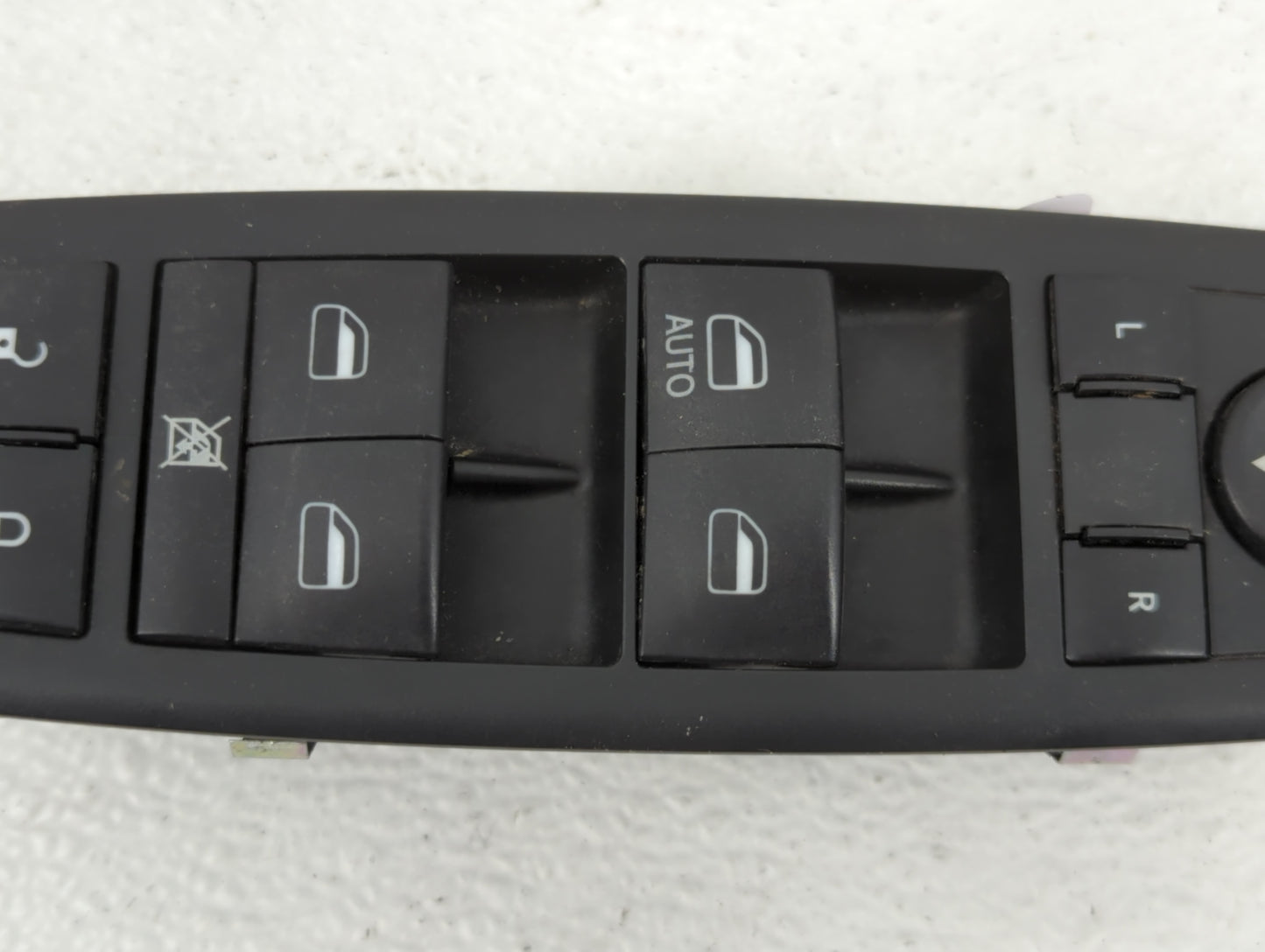 2013 Dodge Journey Master Power Window Switch Replacement Driver Side Left P/N:68084001AB 68084001AD Fits OEM Used Auto Part