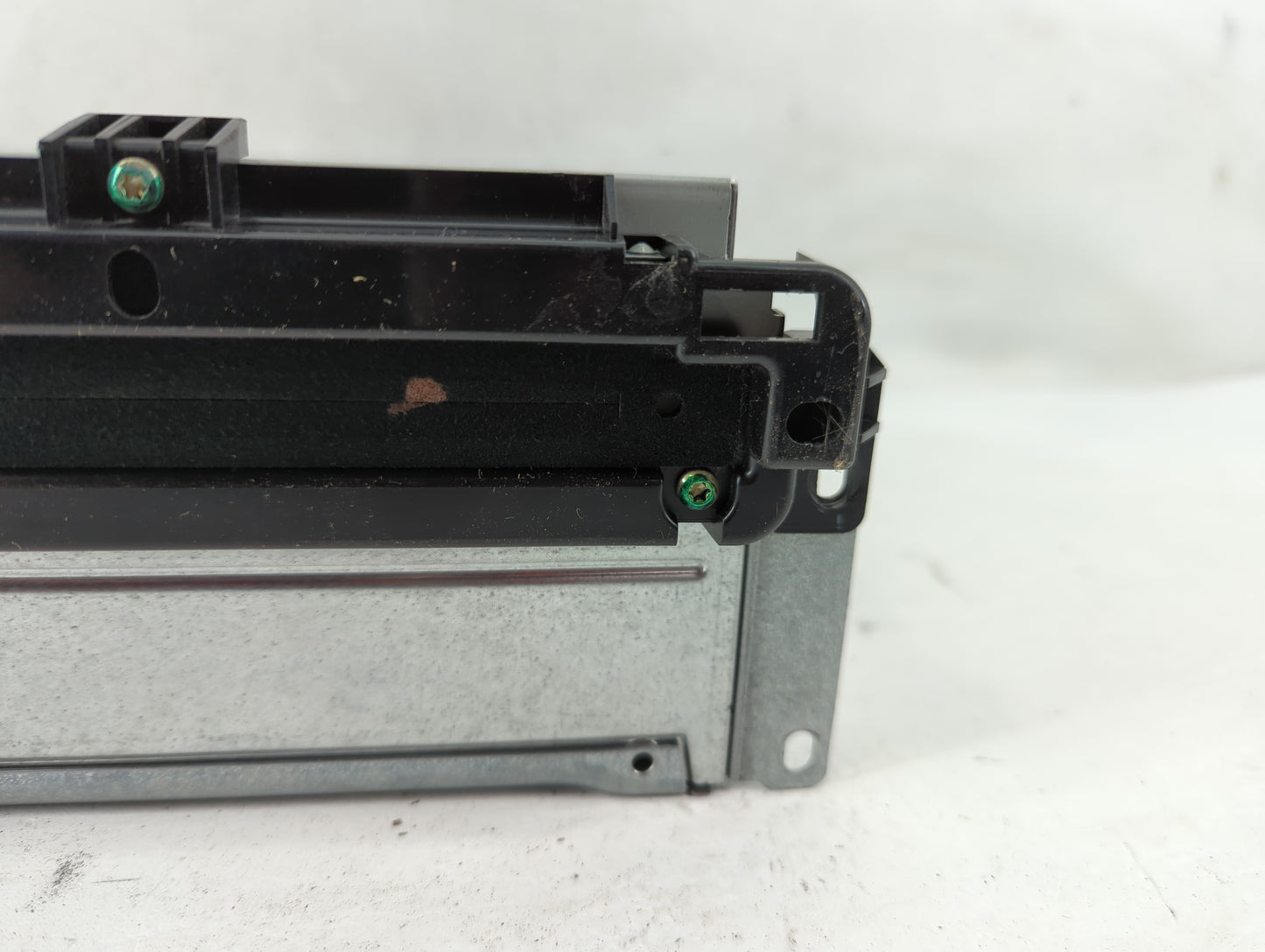 2013 Dodge Journey Radio AM FM Cd Player Receiver Replacement P/N:P05091919AB Fits OEM Used Auto Parts - Oemusedautoparts1.c