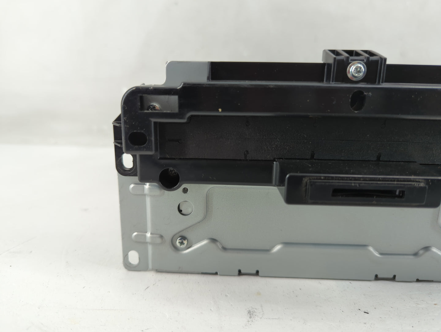 2014 Dodge Journey Radio AM FM Cd Player Receiver Replacement P/N:P05091367AF P68210554AH Fits OEM Used Auto Parts - Oemused