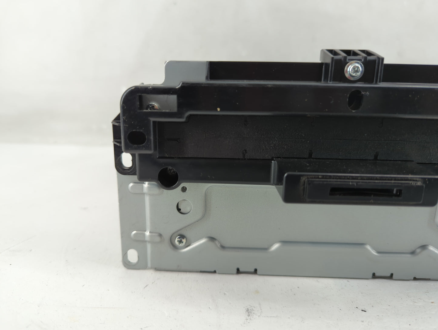 2014 Dodge Journey Radio AM FM Cd Player Receiver Replacement P/N:P05091367AF P68210554AH Fits OEM Used Auto Parts - Oemused