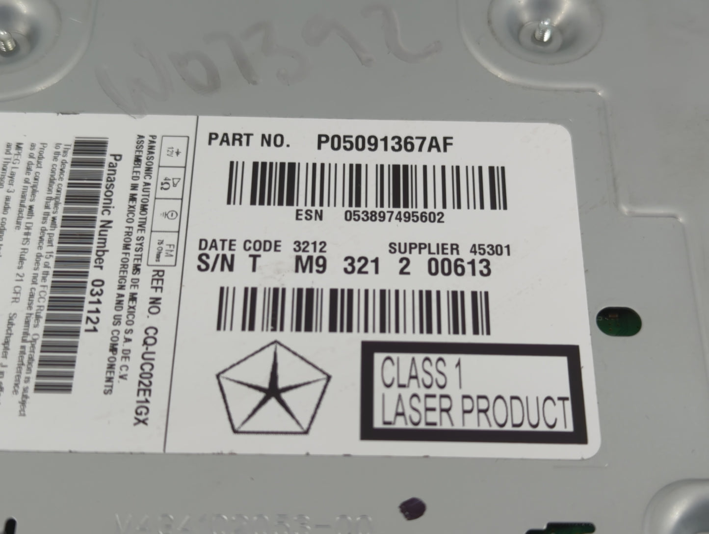 2014 Dodge Journey Radio AM FM Cd Player Receiver Replacement P/N:P05091367AF P68210554AH Fits OEM Used Auto Parts - Oemused