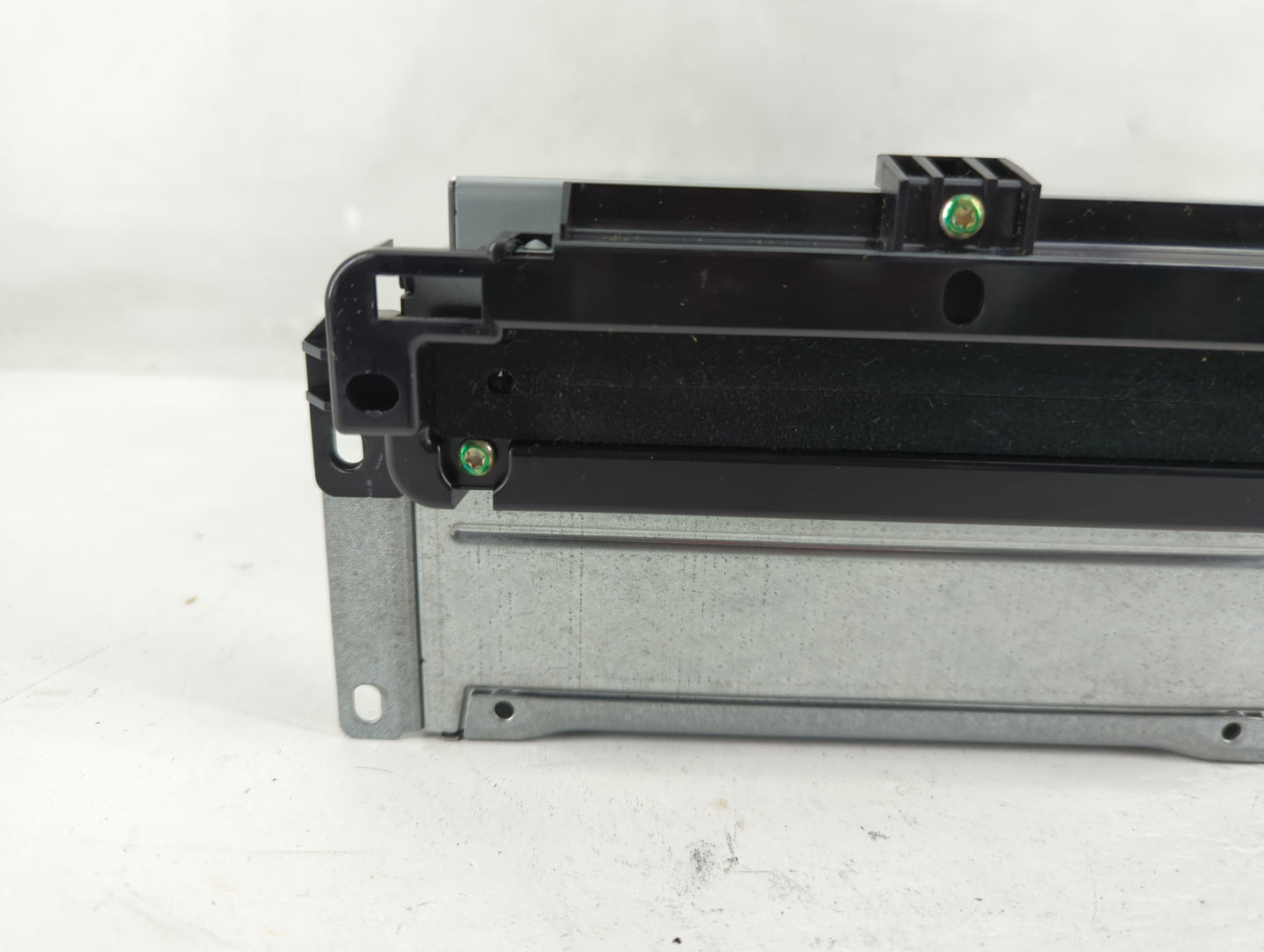 2013 Dodge Journey Radio AM FM Cd Player Receiver Replacement P/N:P05091920AB Fits OEM Used Auto Parts - Oemusedautoparts1.c