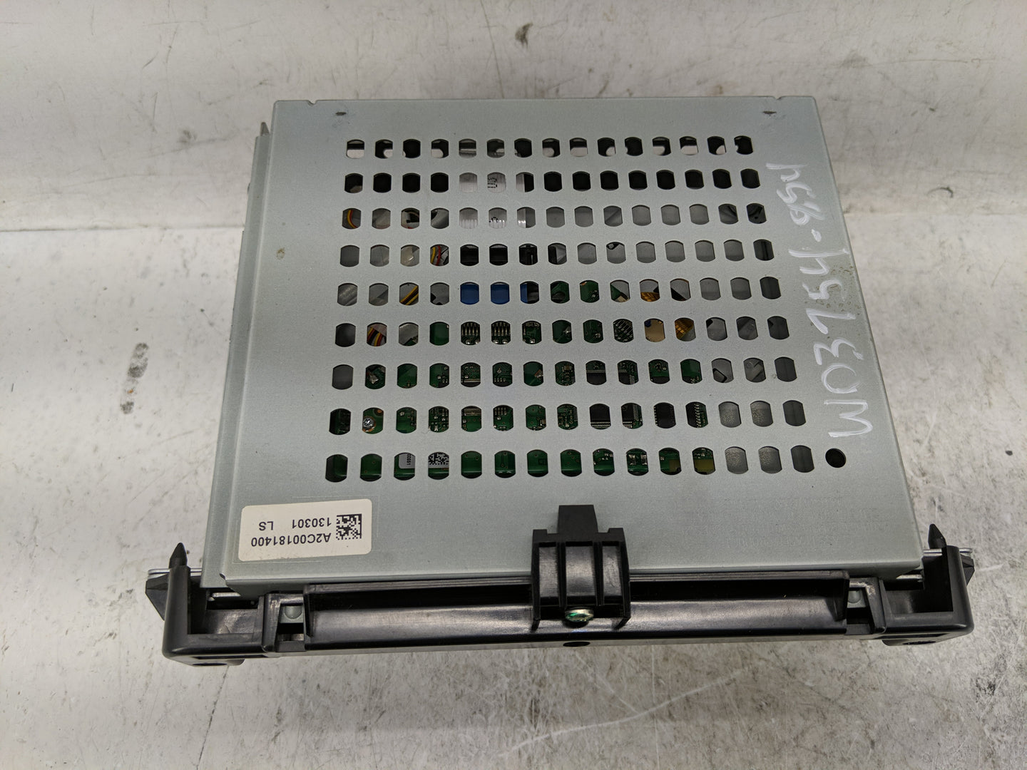 2013 Dodge Journey Radio AM FM Cd Player Receiver Replacement P/N:P05091919AB Fits OEM Used Auto Parts - Oemusedautoparts1.c