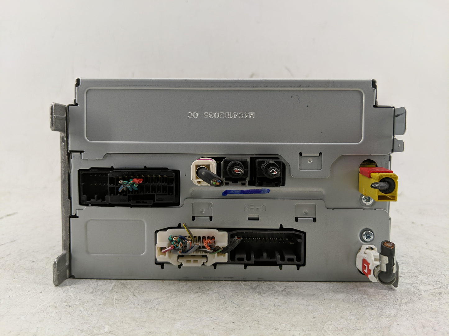 2013 Dodge Journey Radio AM FM Cd Player Receiver Replacement P/N:P05091366AF Fits OEM Used Auto Parts - Oemusedautoparts1.c