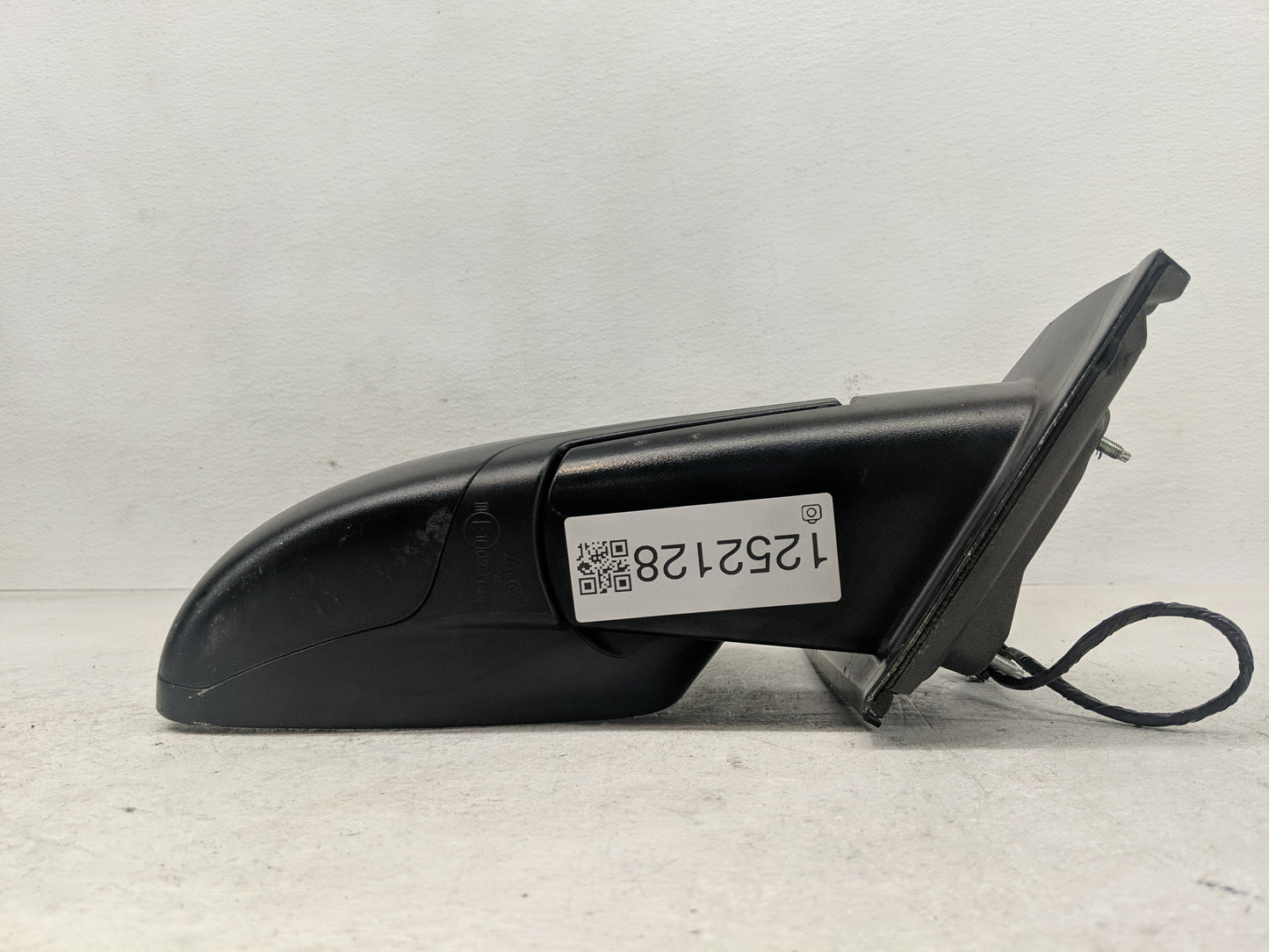 2013 Dodge Journey Side Mirror Replacement Passenger Right View Door Mirror P/N:E11026144 Fits OEM Used Auto Parts - Oemused