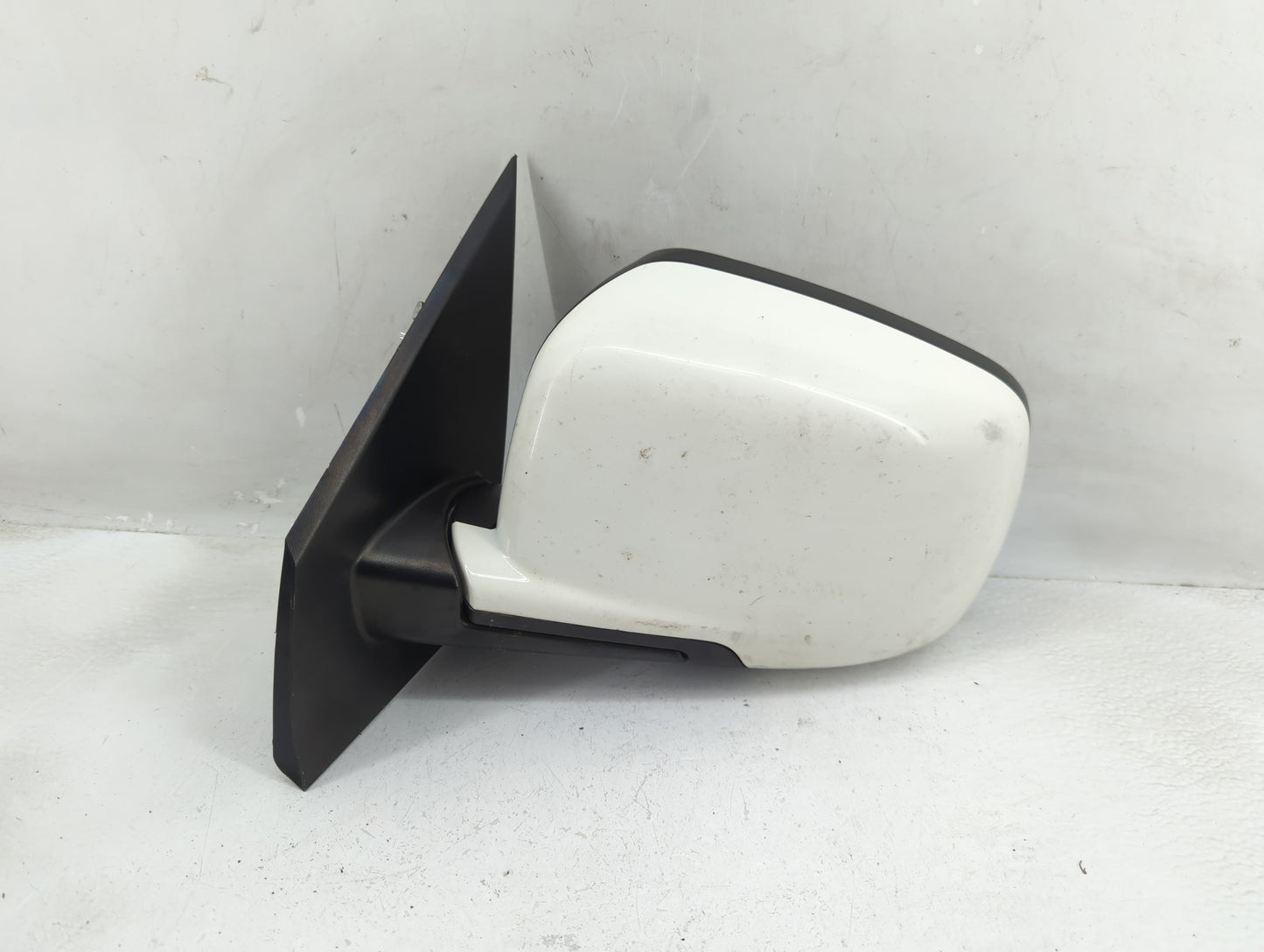 2013 Dodge Journey Driver Side View Mirror - Left Door Mirror OEM Used - Oemusedautoparts1.com