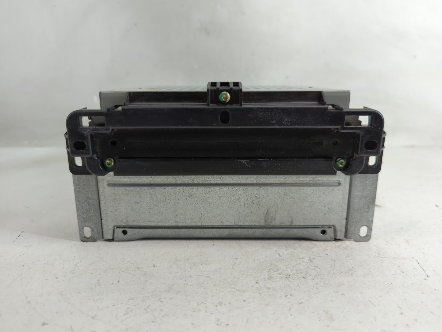 2013 Dodge Journey Radio AM FM Cd Player Receiver Replacement P/N:P05091920AA Fits OEM Used Auto Parts - Oemusedautoparts1.c