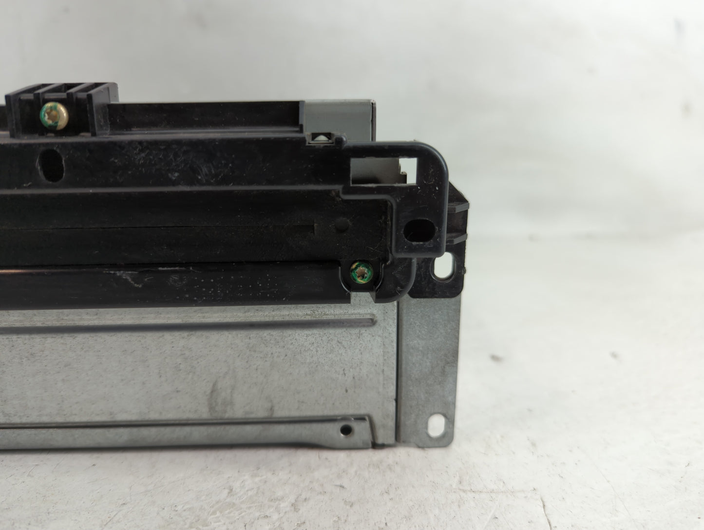 2013 Dodge Journey Radio AM FM Cd Player Receiver Replacement P/N:P05091920AA Fits OEM Used Auto Parts - Oemusedautoparts1.c