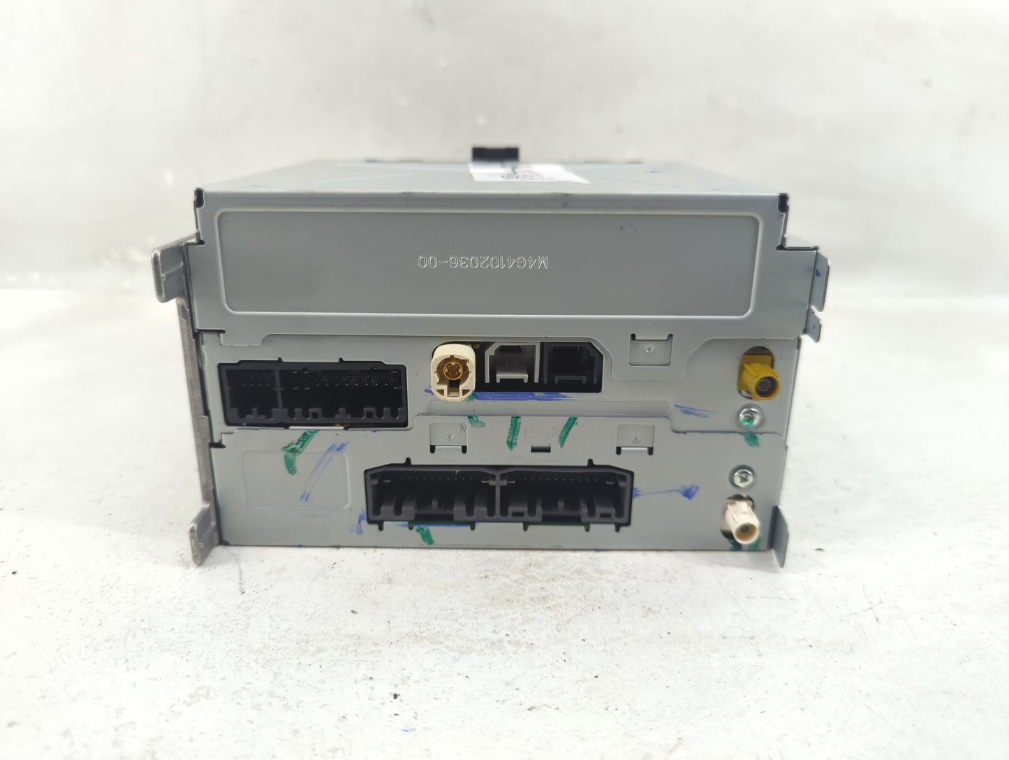 2013 Dodge Journey Radio AM FM Cd Player Receiver Replacement P/N:P05091366AF Fits OEM Used Auto Parts - Oemusedautoparts1.c