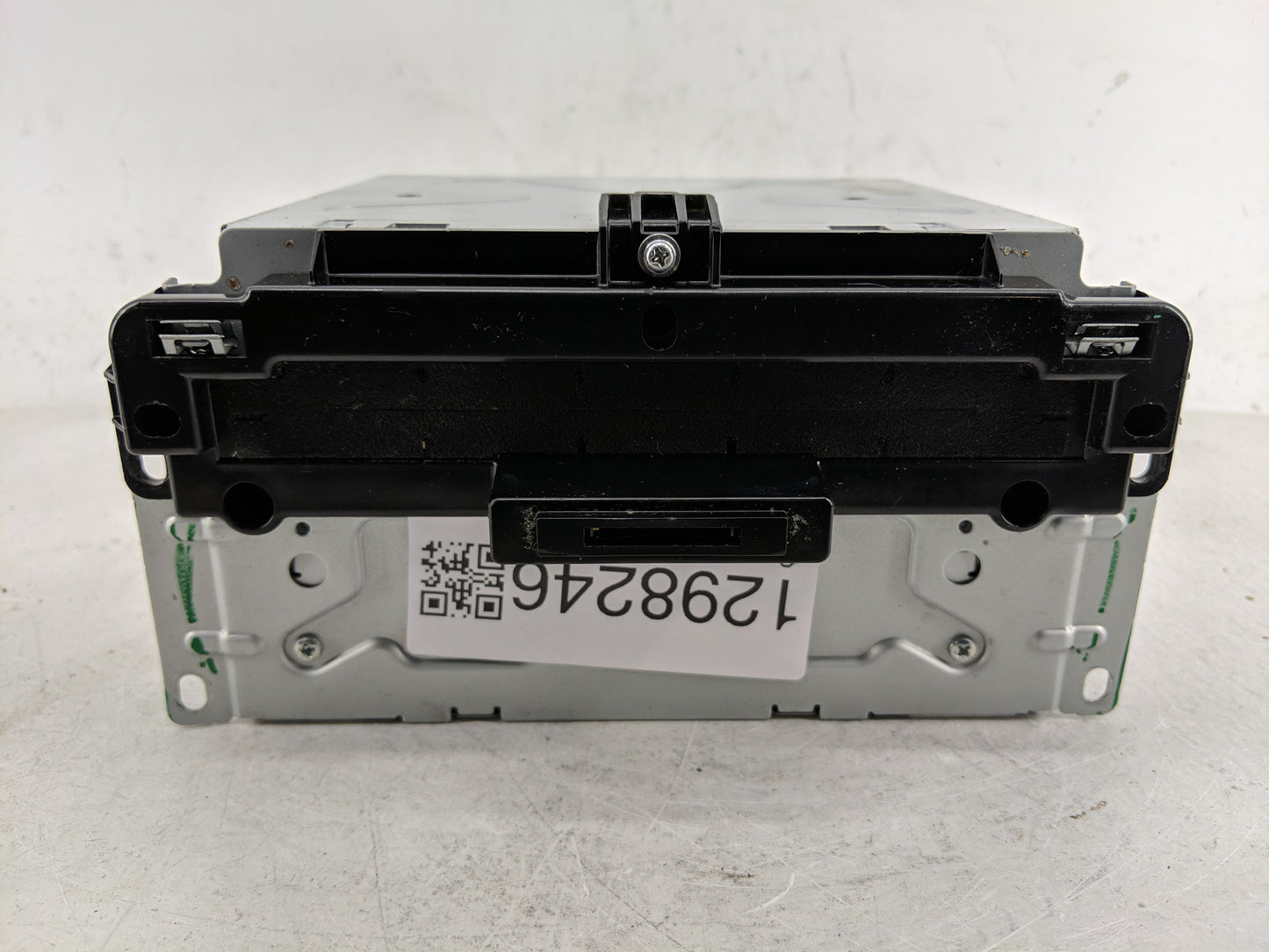 2013 Dodge Journey Radio AM FM Cd Player Receiver Replacement P/N:P05091367AH Fits Fits 2014 OEM Used Auto Parts - Oemusedau