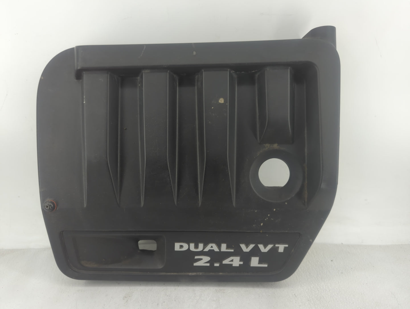 2013 Dodge Journey Engine Cover - Oemusedautoparts1.com