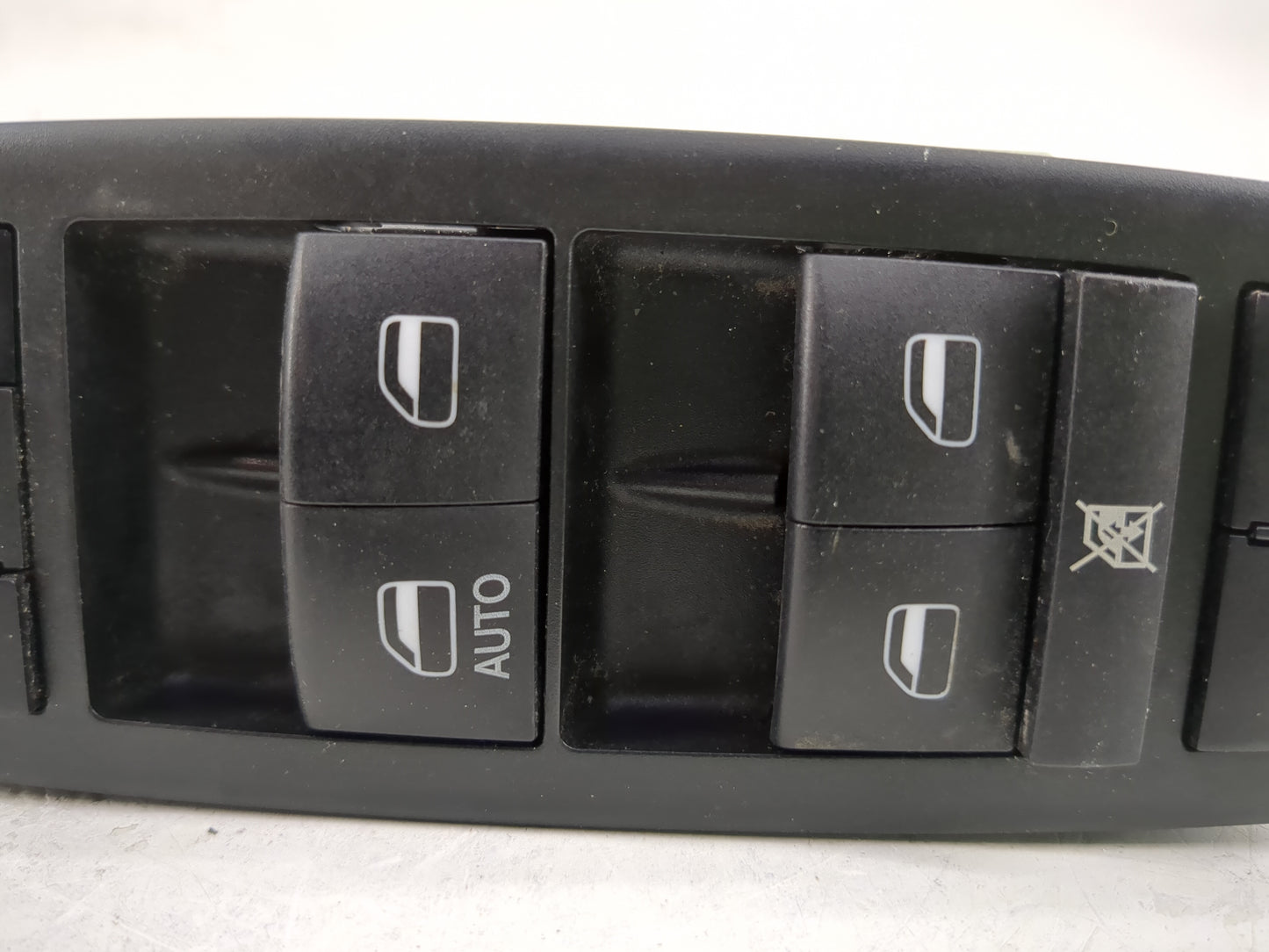 2013 Dodge Journey Master Power Window Switch Replacement Driver Side Left P/N:68084 001AB Fits OEM Used Auto Parts - Oemuse