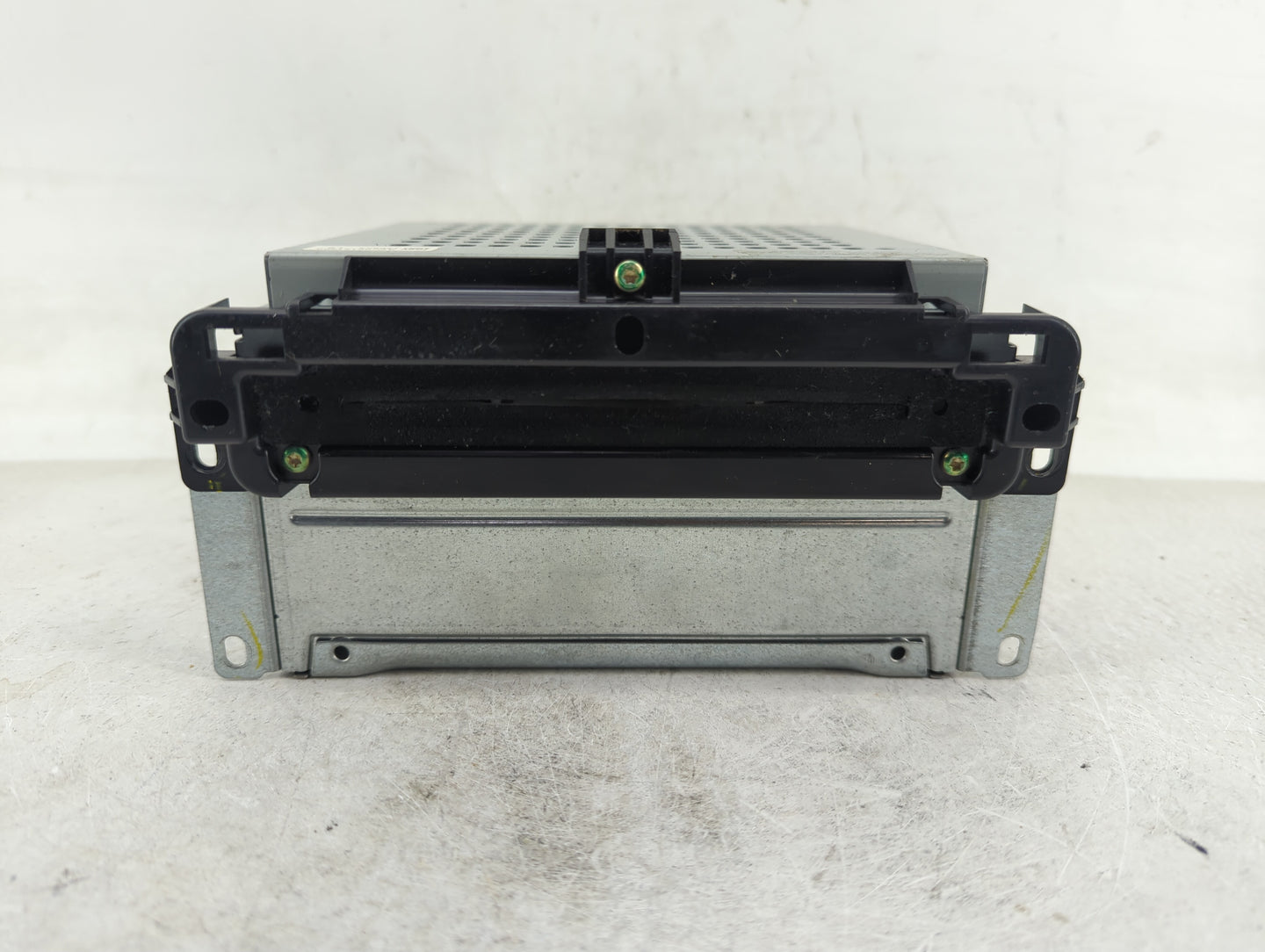 2013 Dodge Journey Radio AM FM Cd Player Receiver Replacement P/N:P05091920AB Fits OEM Used Auto Parts - Oemusedautoparts1.c