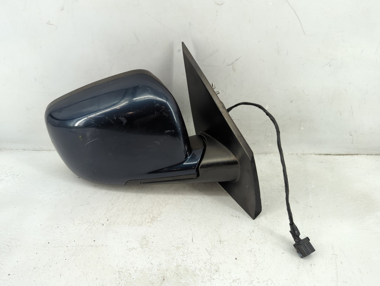 2013 Dodge Journey Passenger Side View Mirror - Right Door Mirror OEM Used - Oemusedautoparts1.com