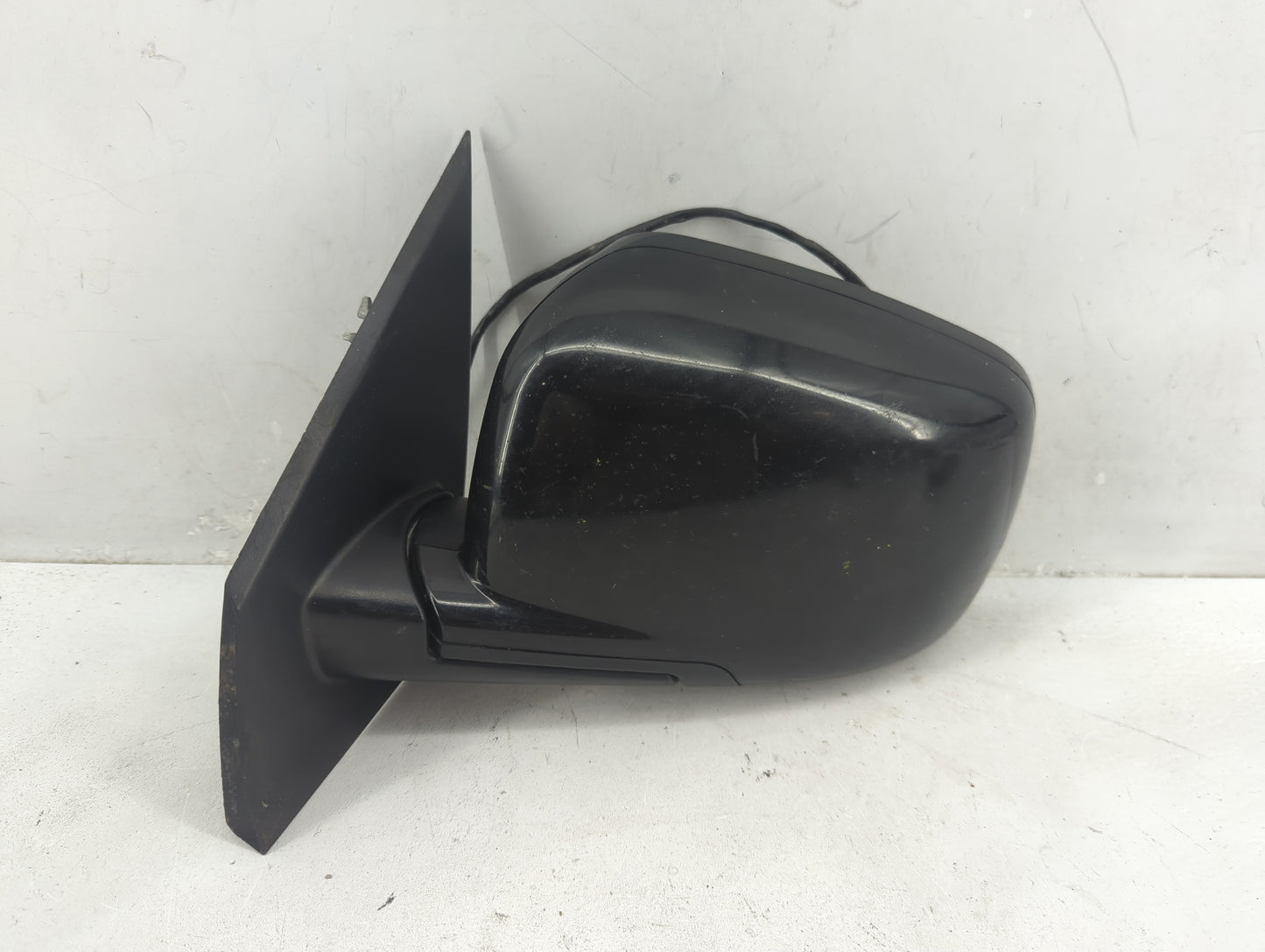 2013 Dodge Journey Driver Side View Mirror - Left Door Mirror OEM Used - Oemusedautoparts1.com